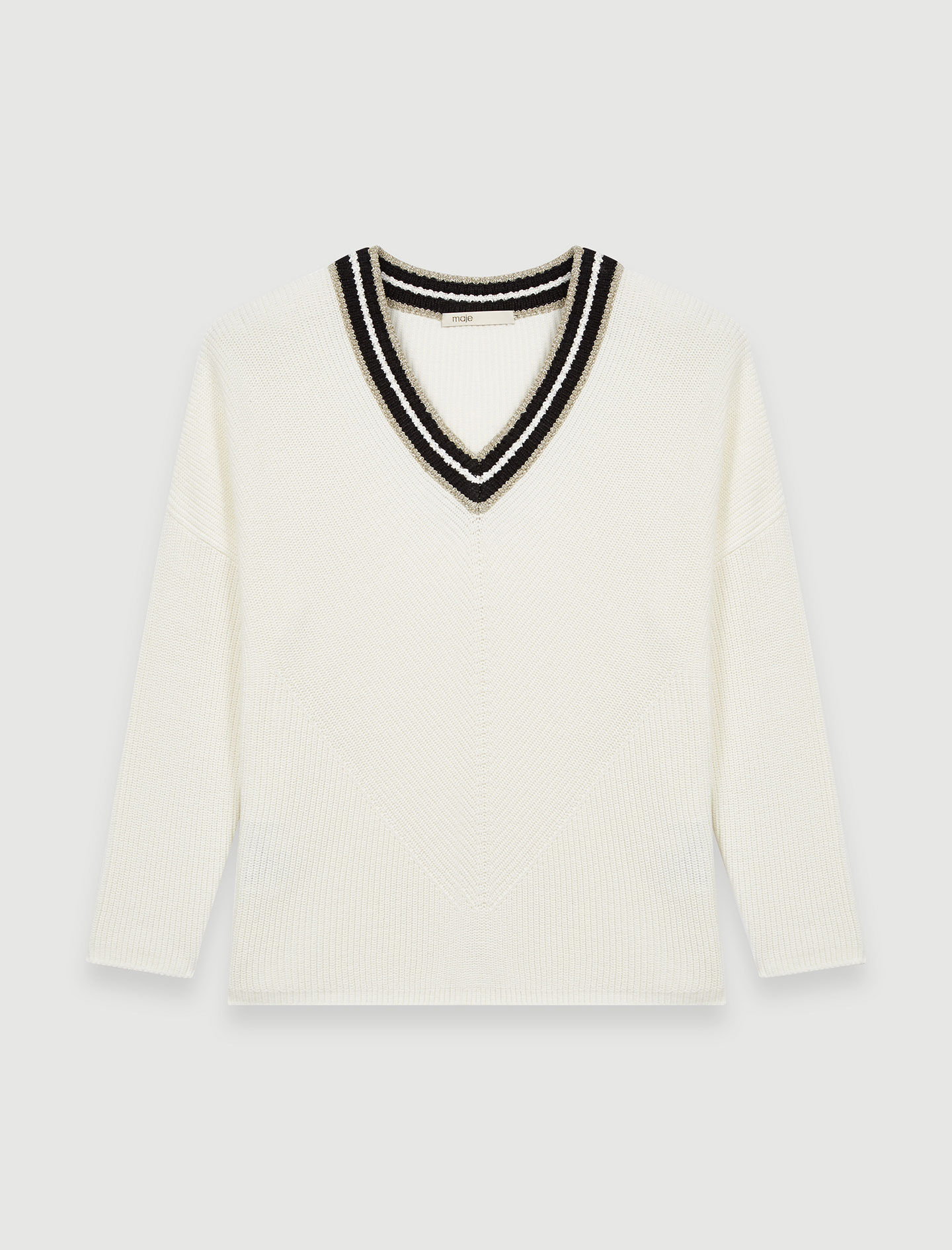 black knitted v neck jumper