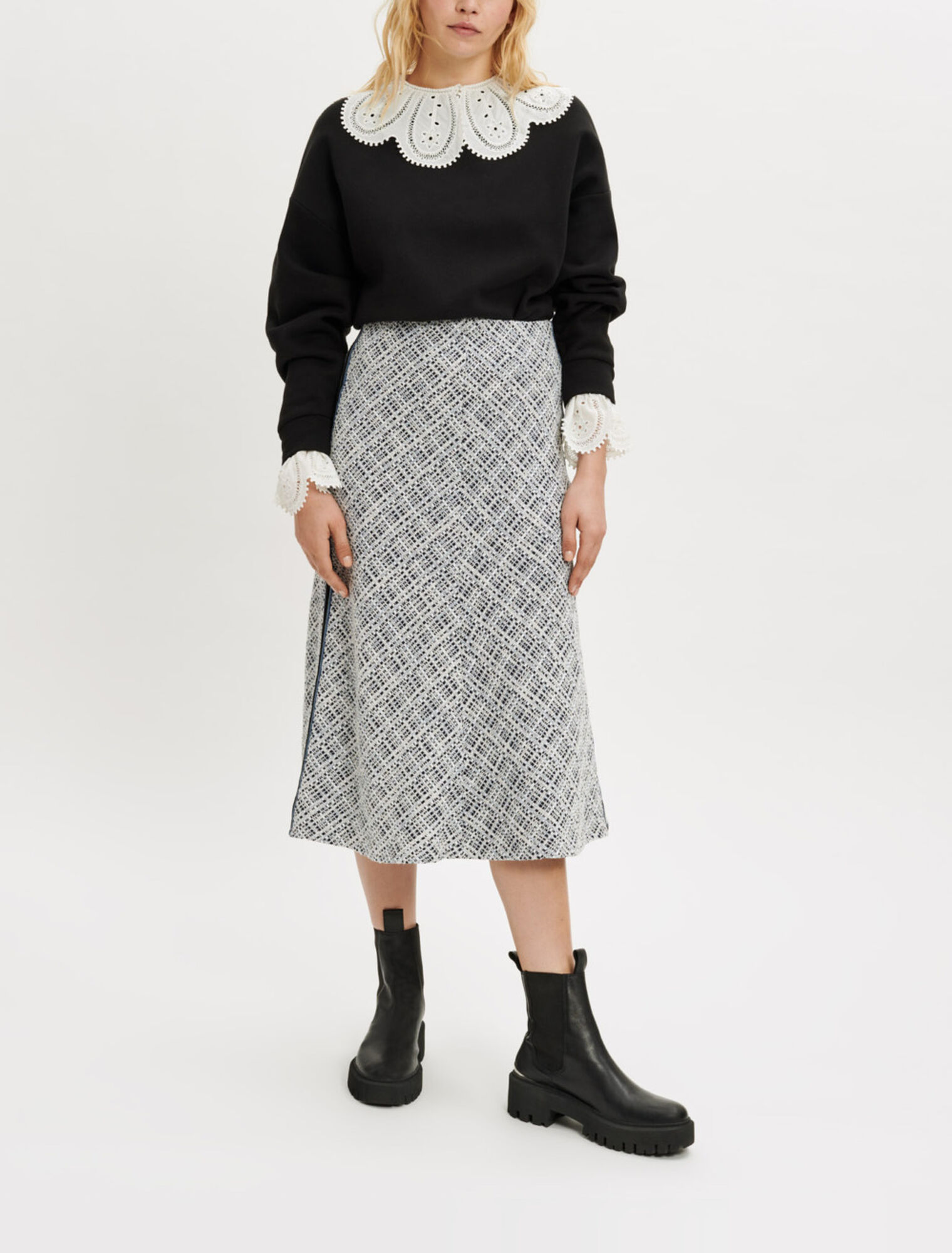Tweed midi skirt