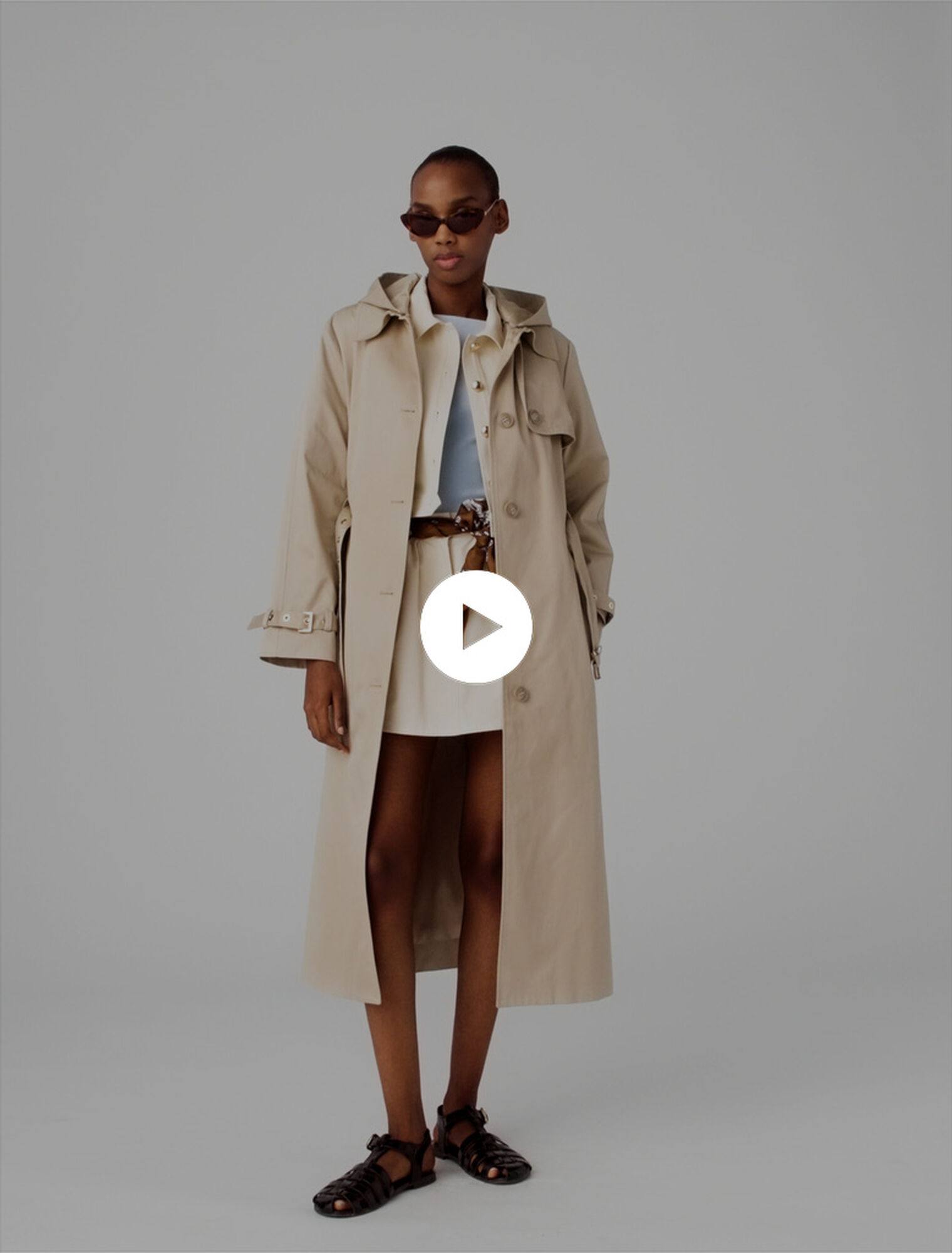 Trench with removable hood