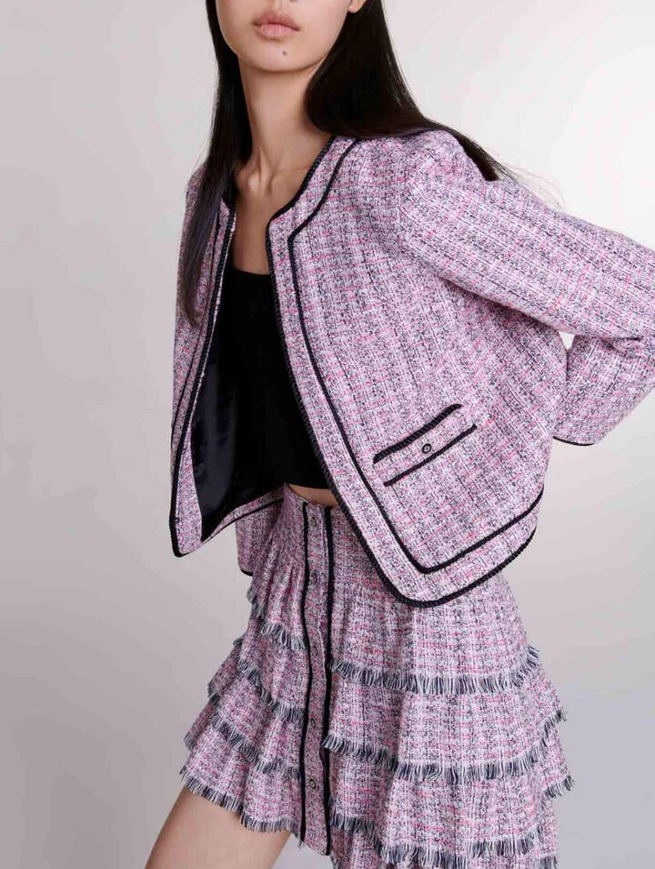 Short tweed skirt