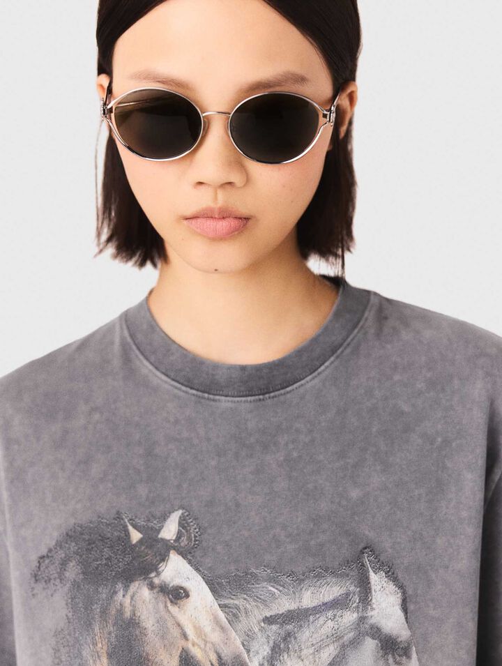 Round sunglasses