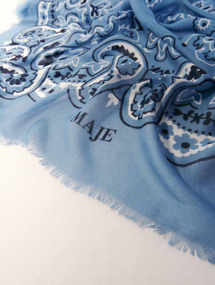 Bandana print shawl