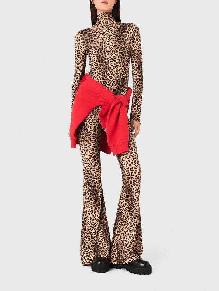 Flared leopard print leggings