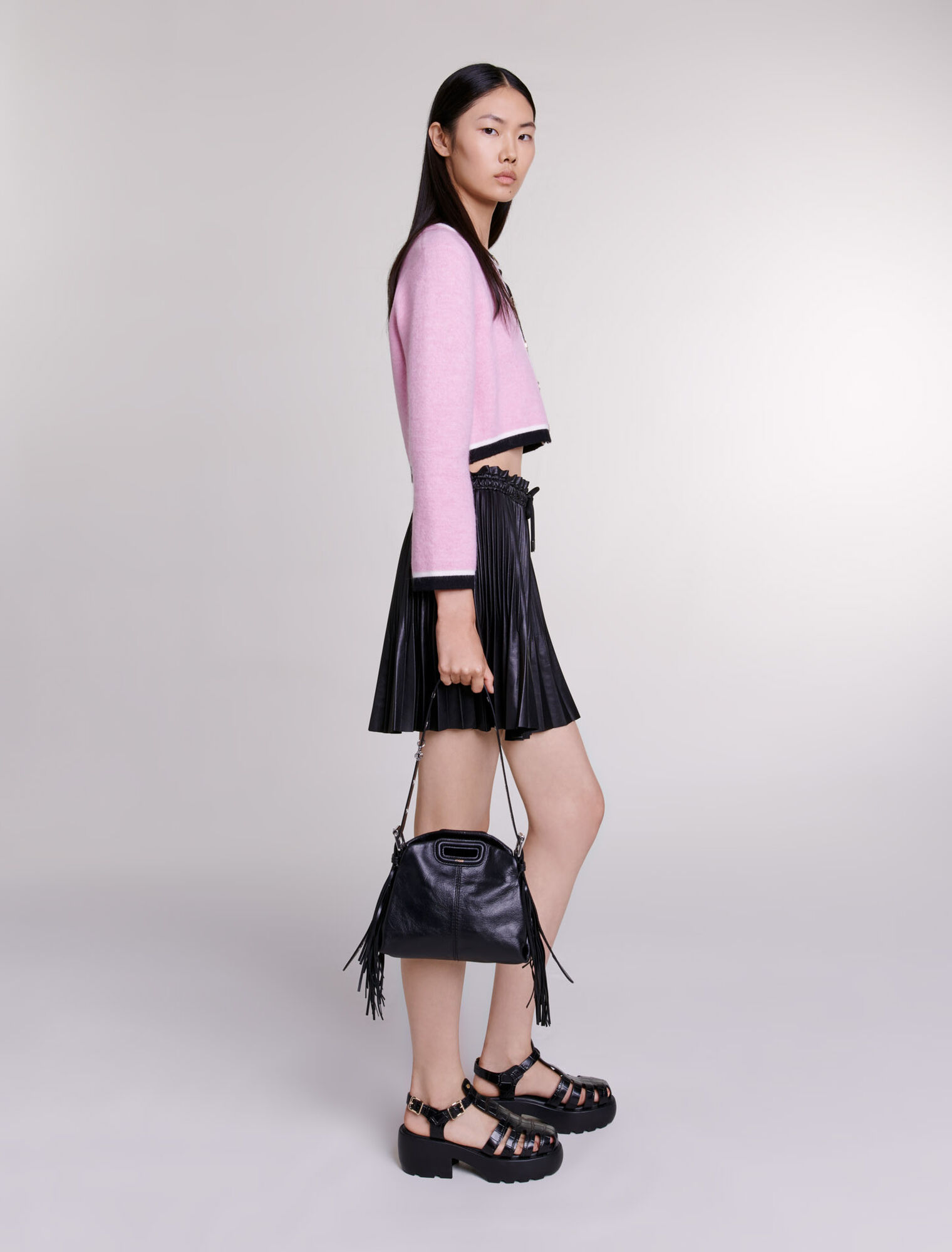 Short pleated skirt