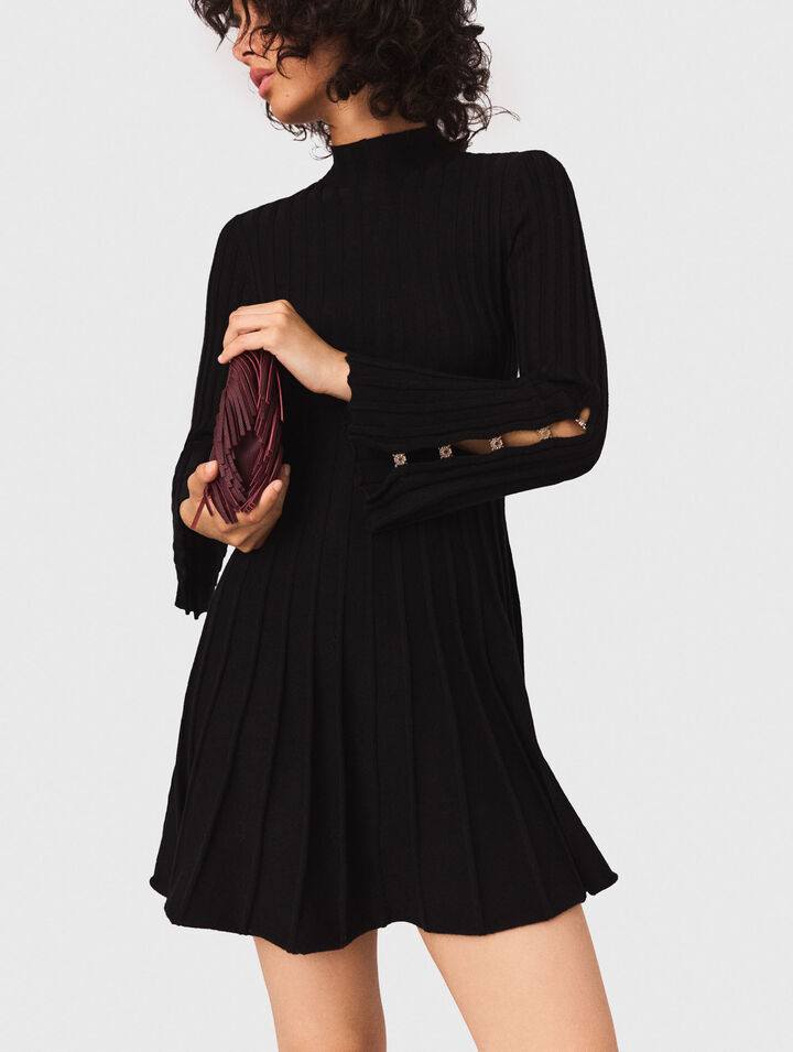Short knit dress
