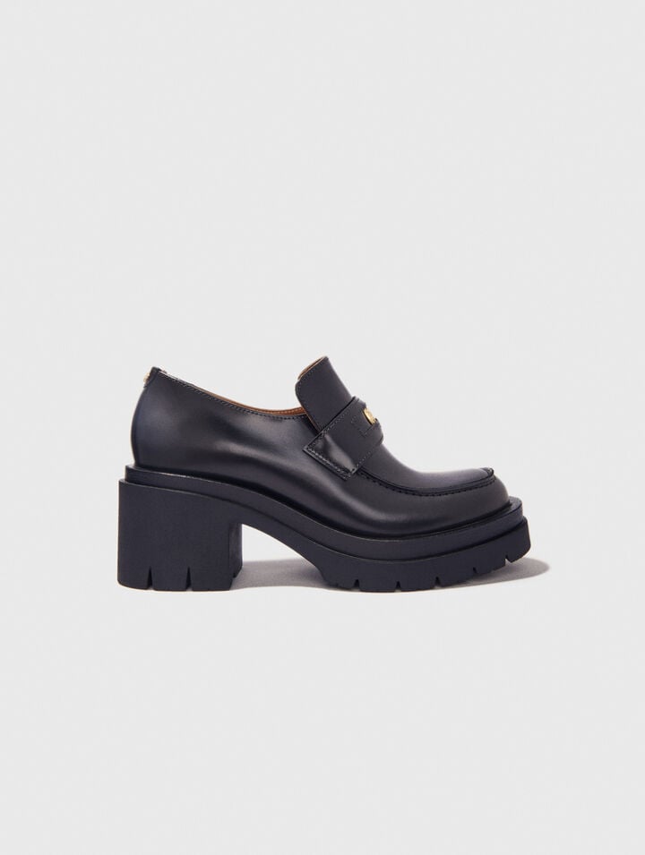 Heeled loafers