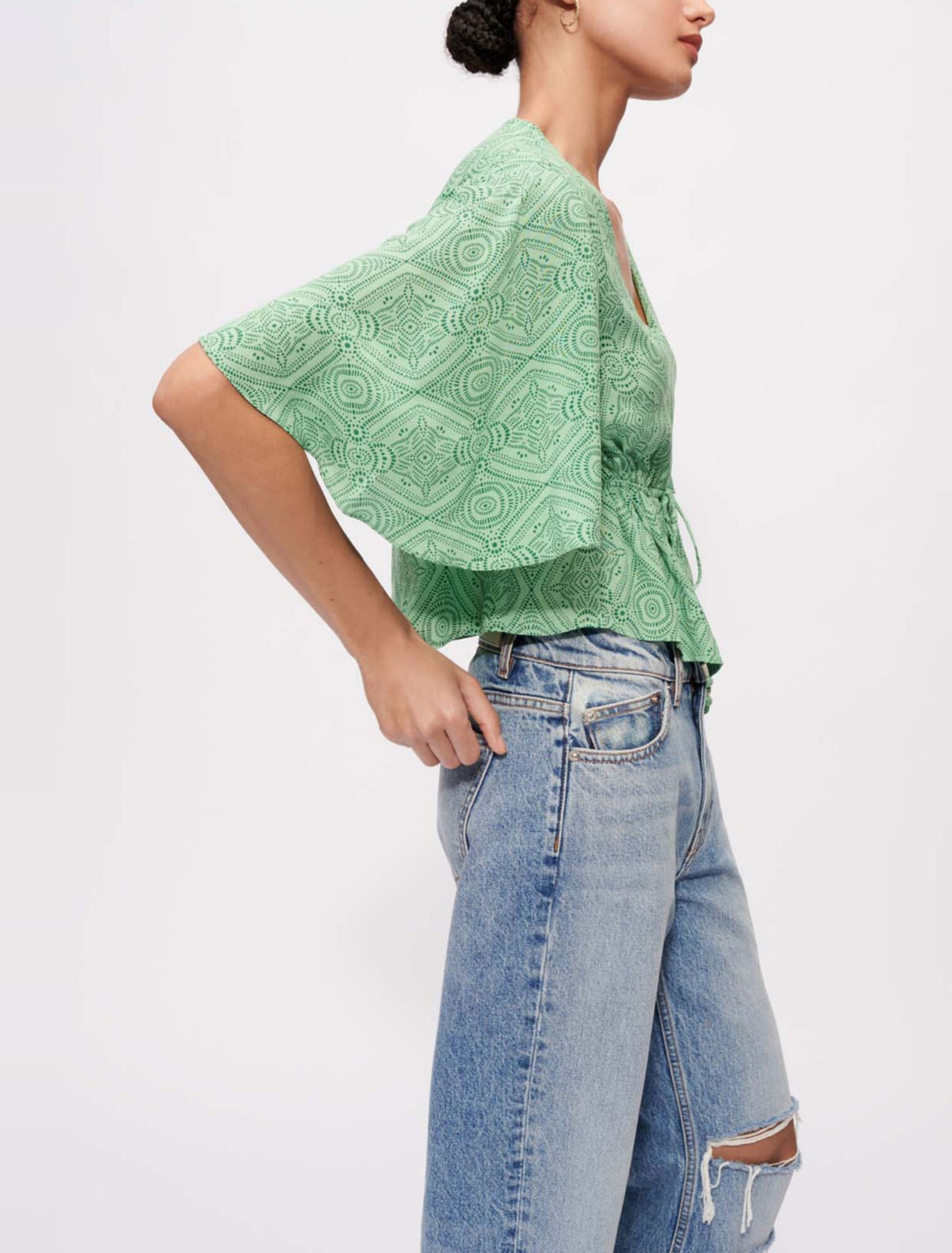 Fluid printed top