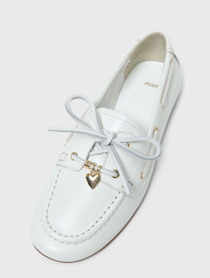 Leather boat shoes