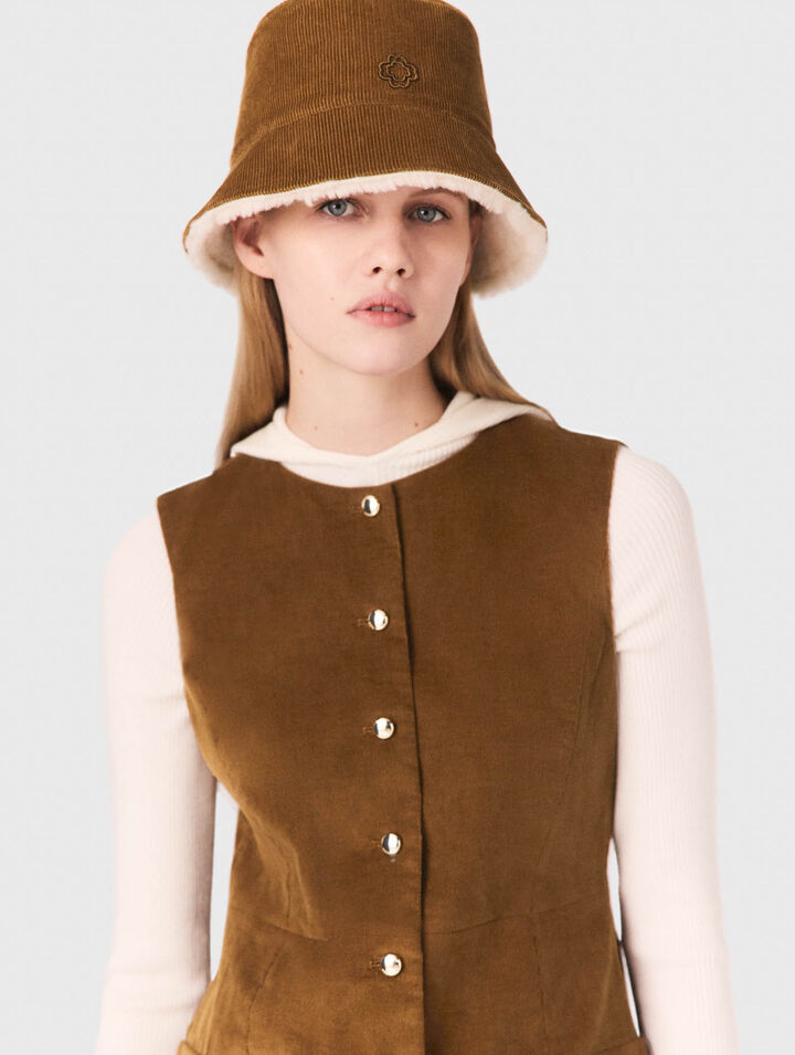 Reversible corduroy bucket hat