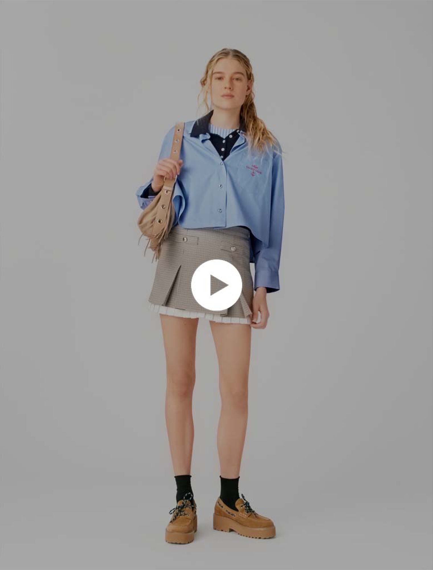 Pleated skirt with poplin details