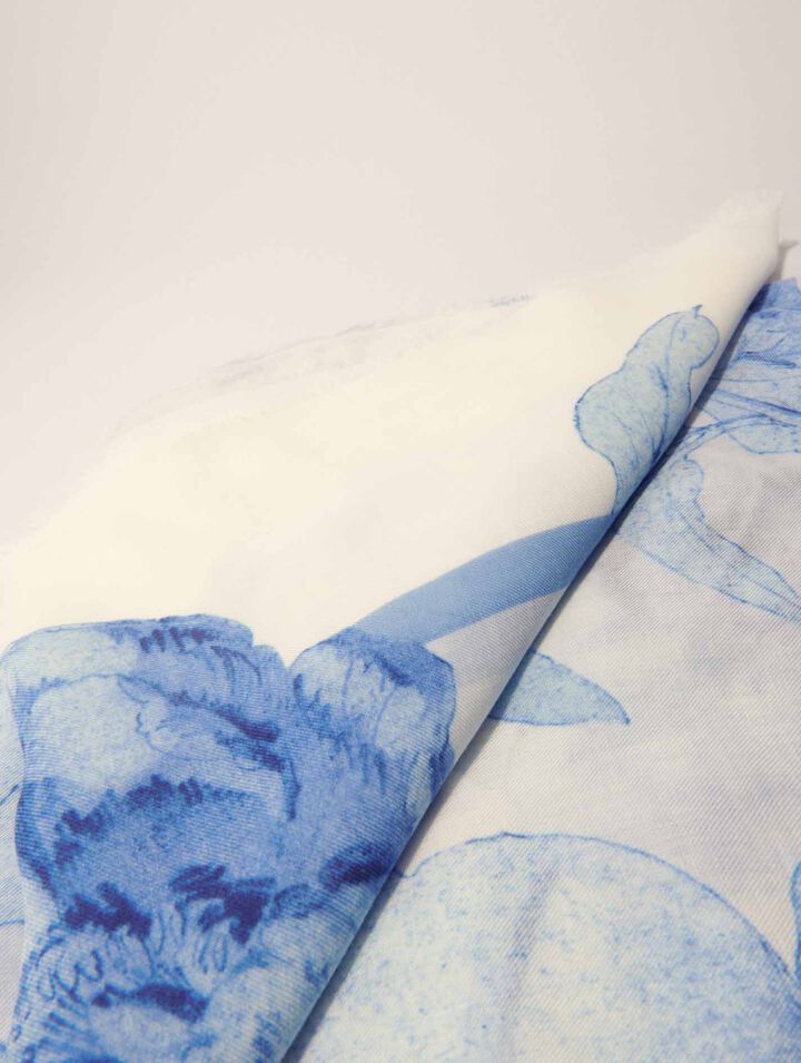 140x140 Watercolour theme shawl