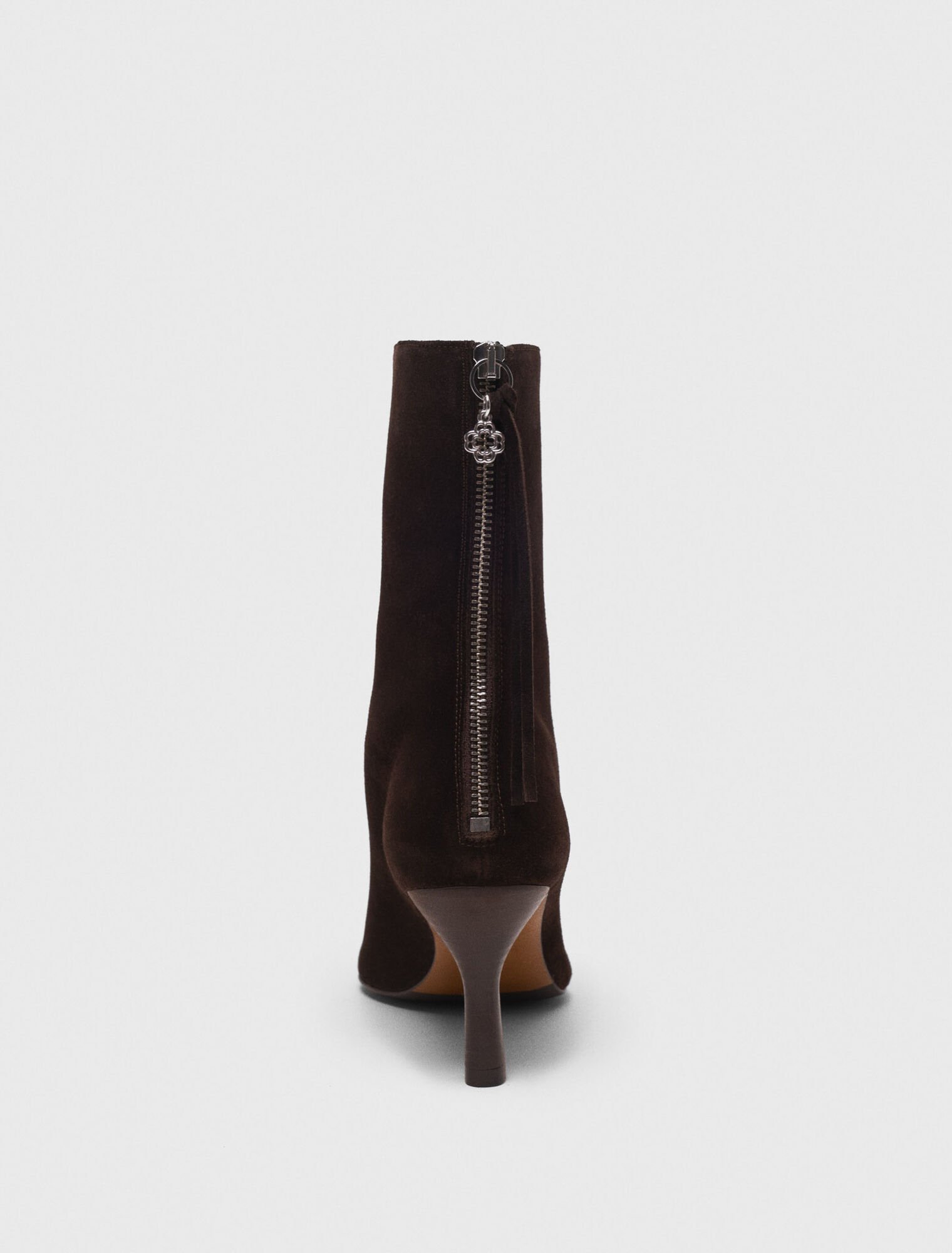 Zipped suede ankle boots