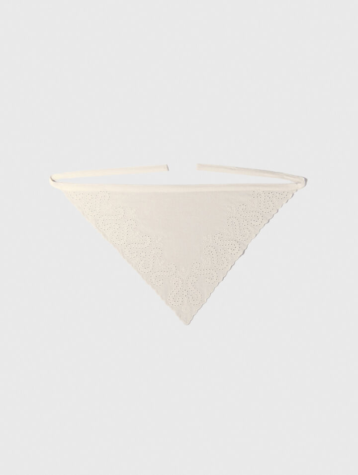 Triangle scarf