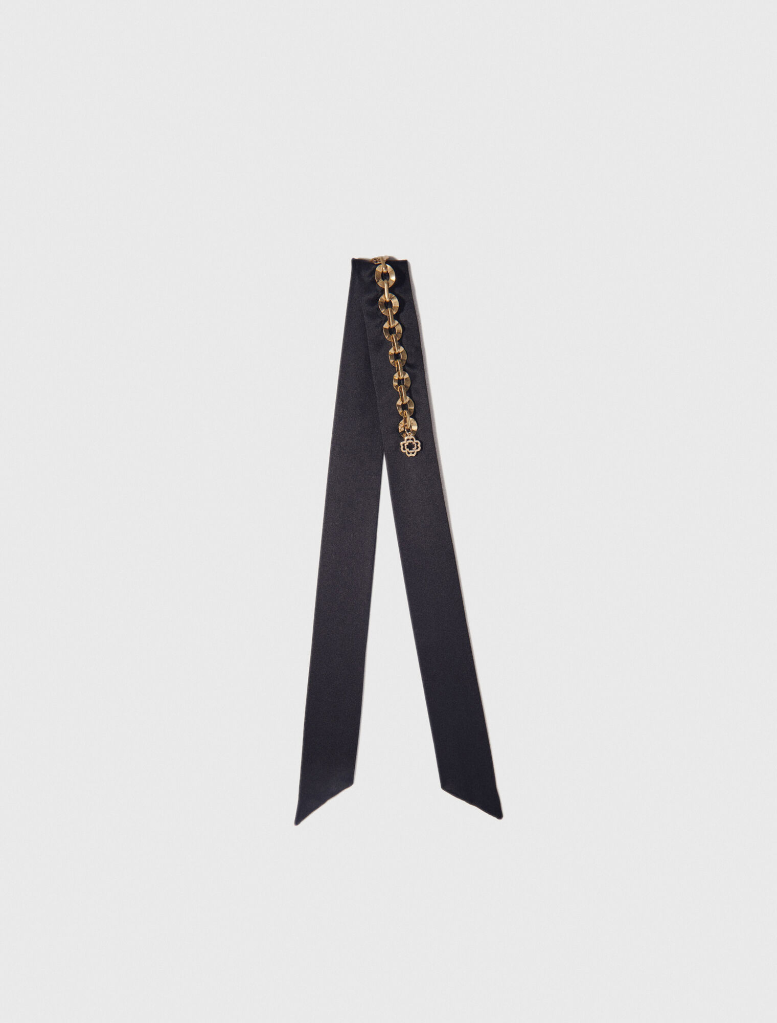 Twill with chain