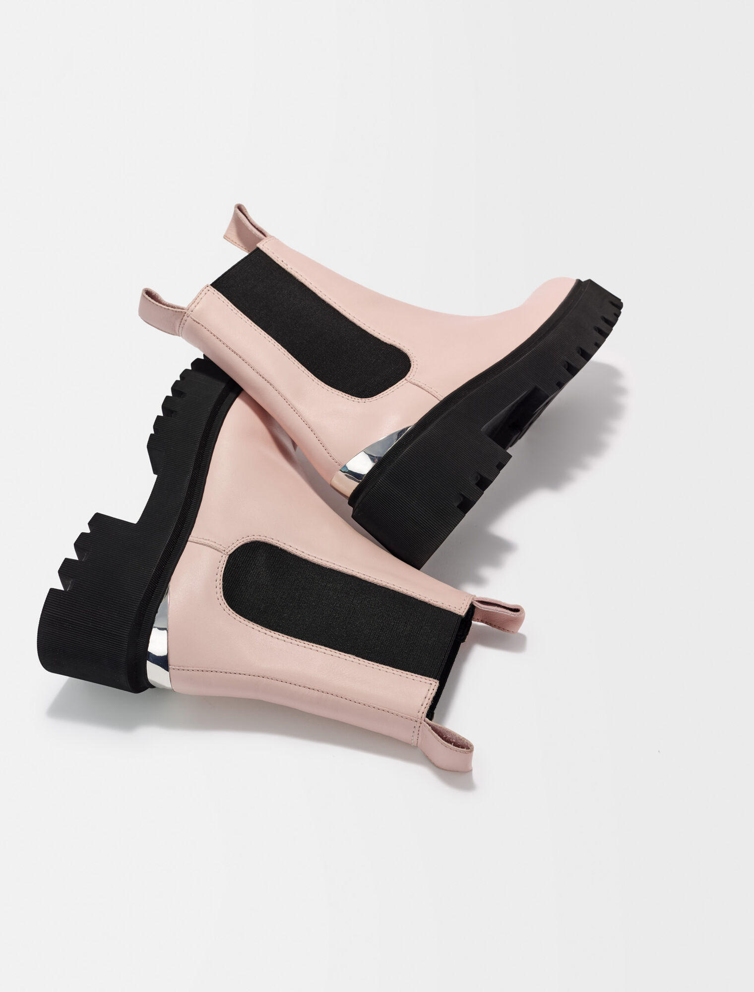 Platform Chelsea boots