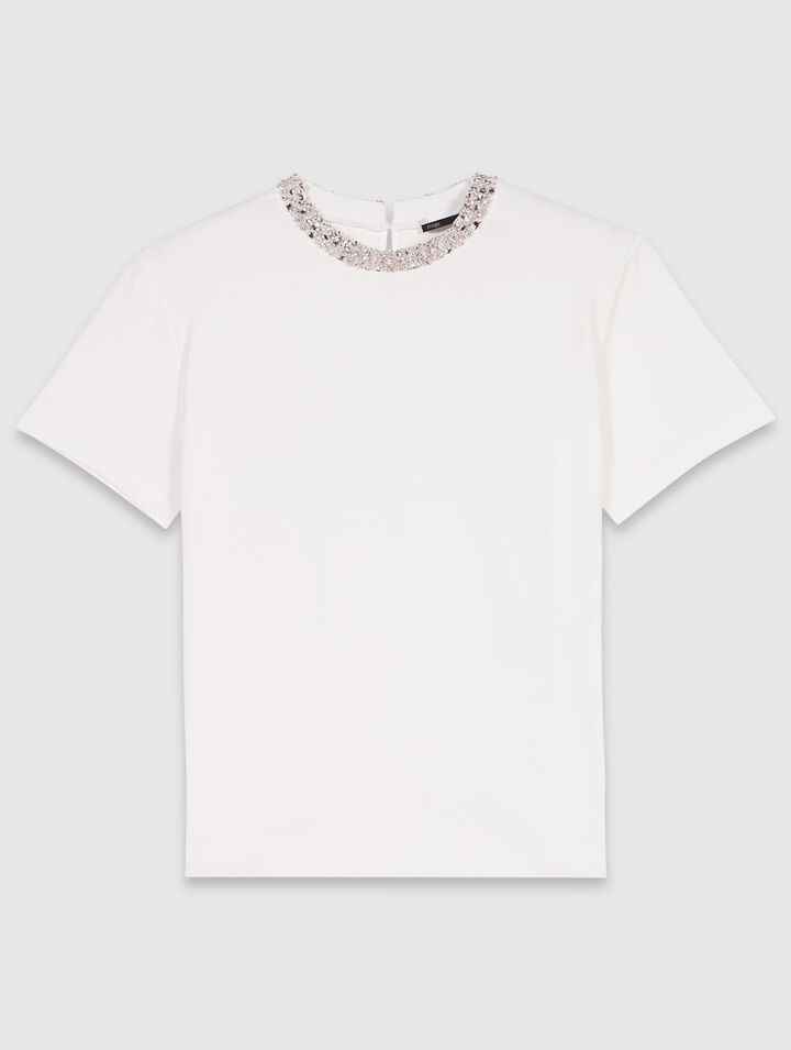 T-shirt with jewellery neck