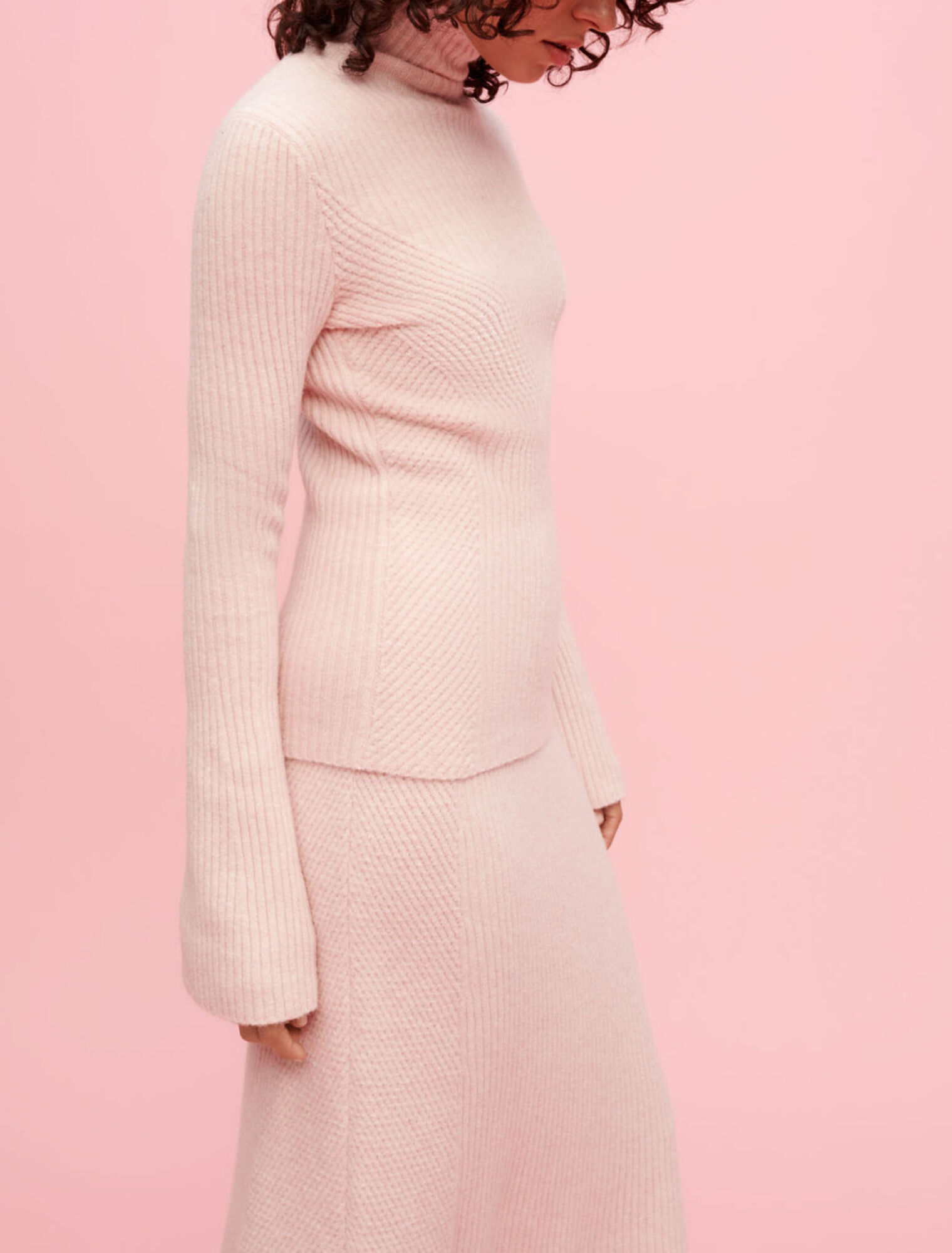 High-necked stretch knit pullover