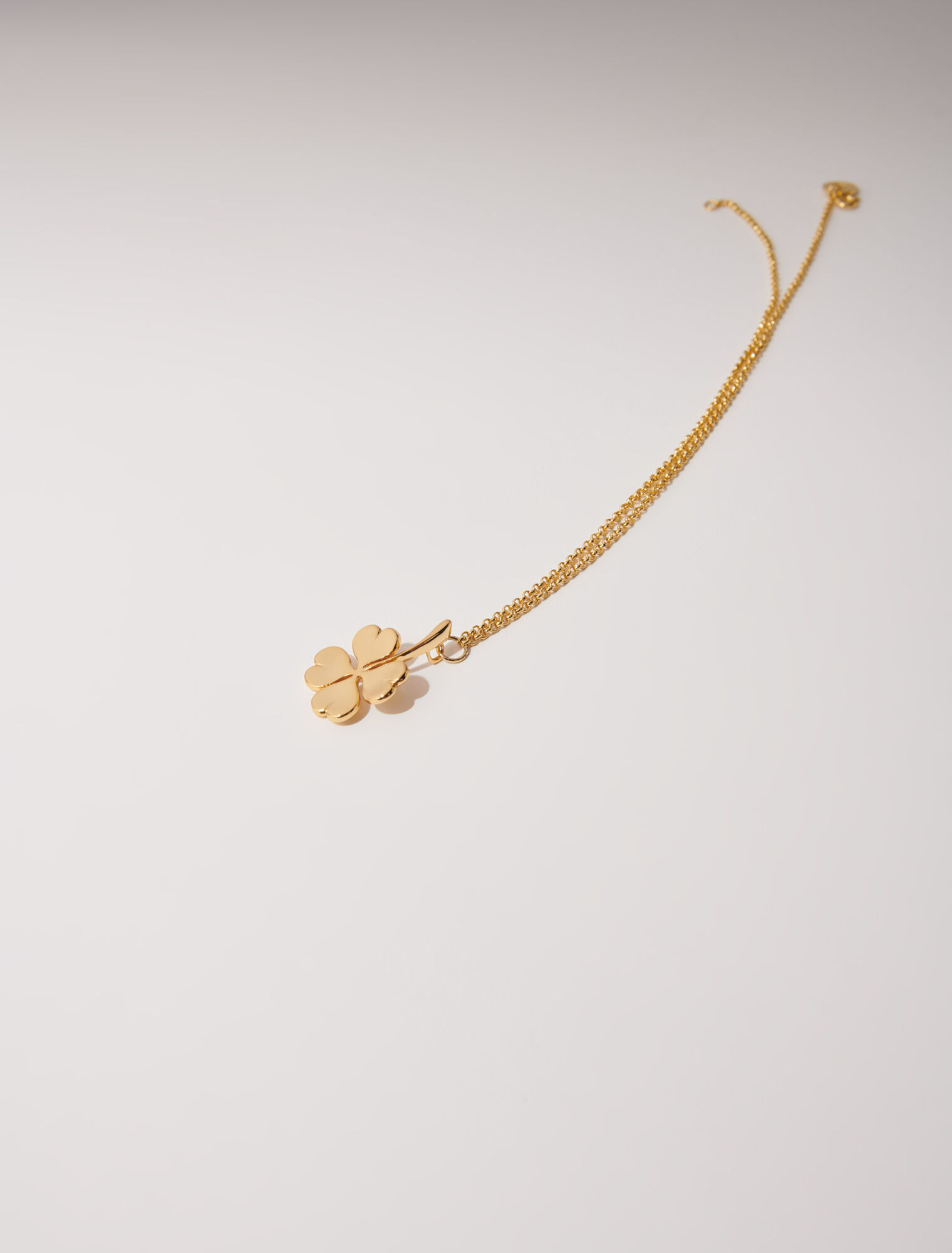 Clover necklace