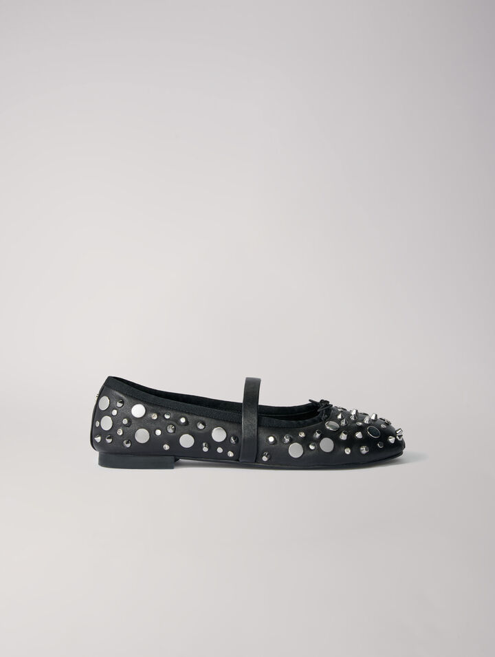 Studded ballet flats 