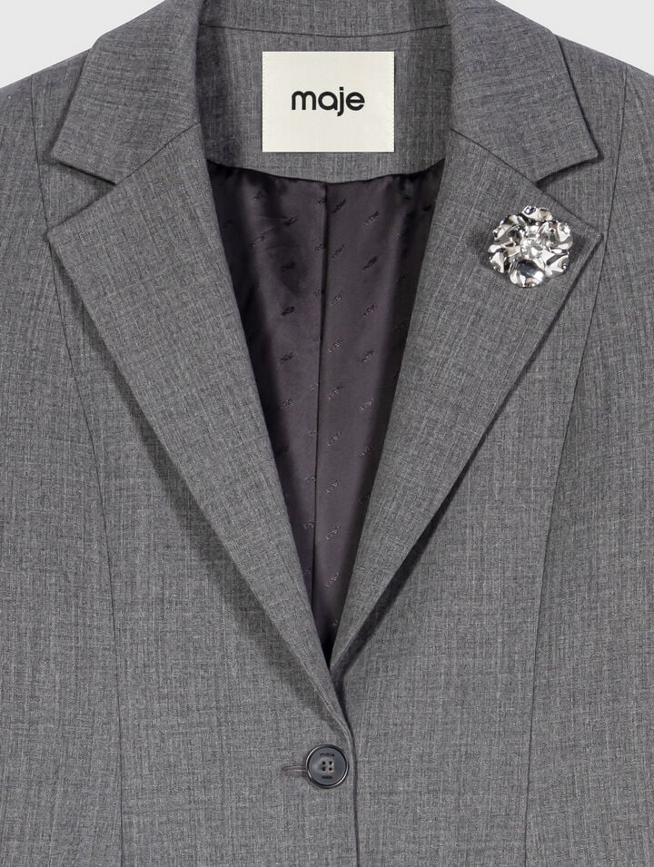 Short Bar-style suit jacket