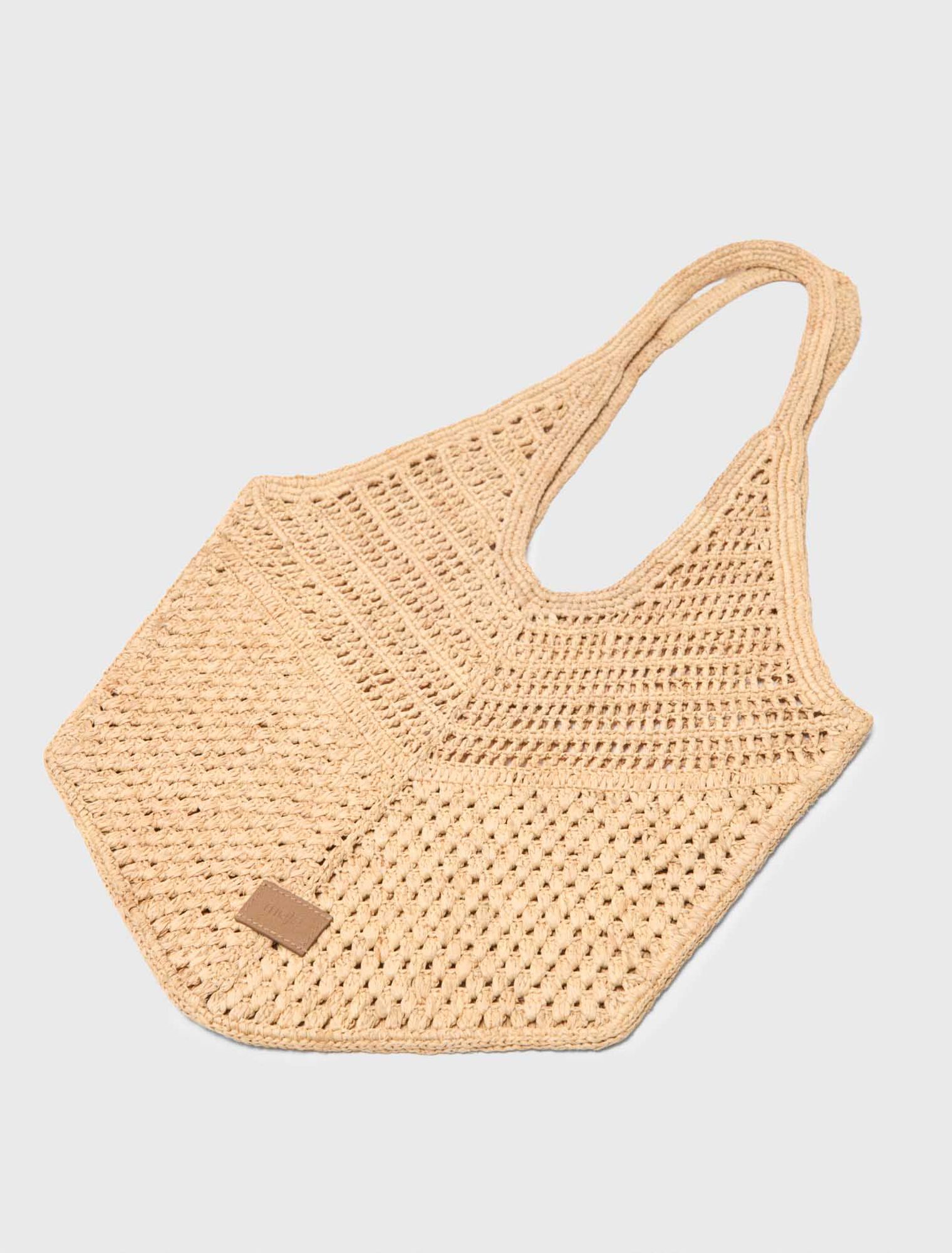 Natural raffia bag