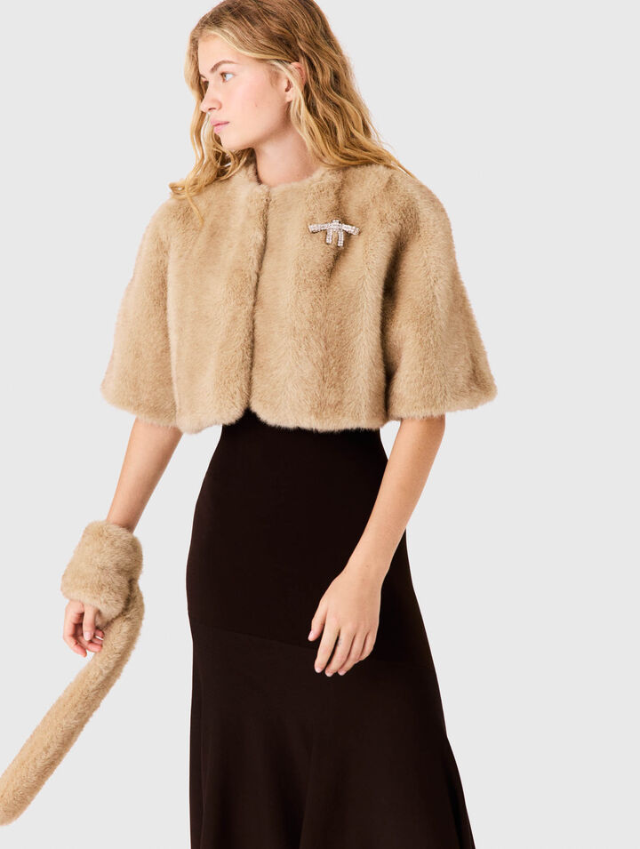 Short faux fur jacket