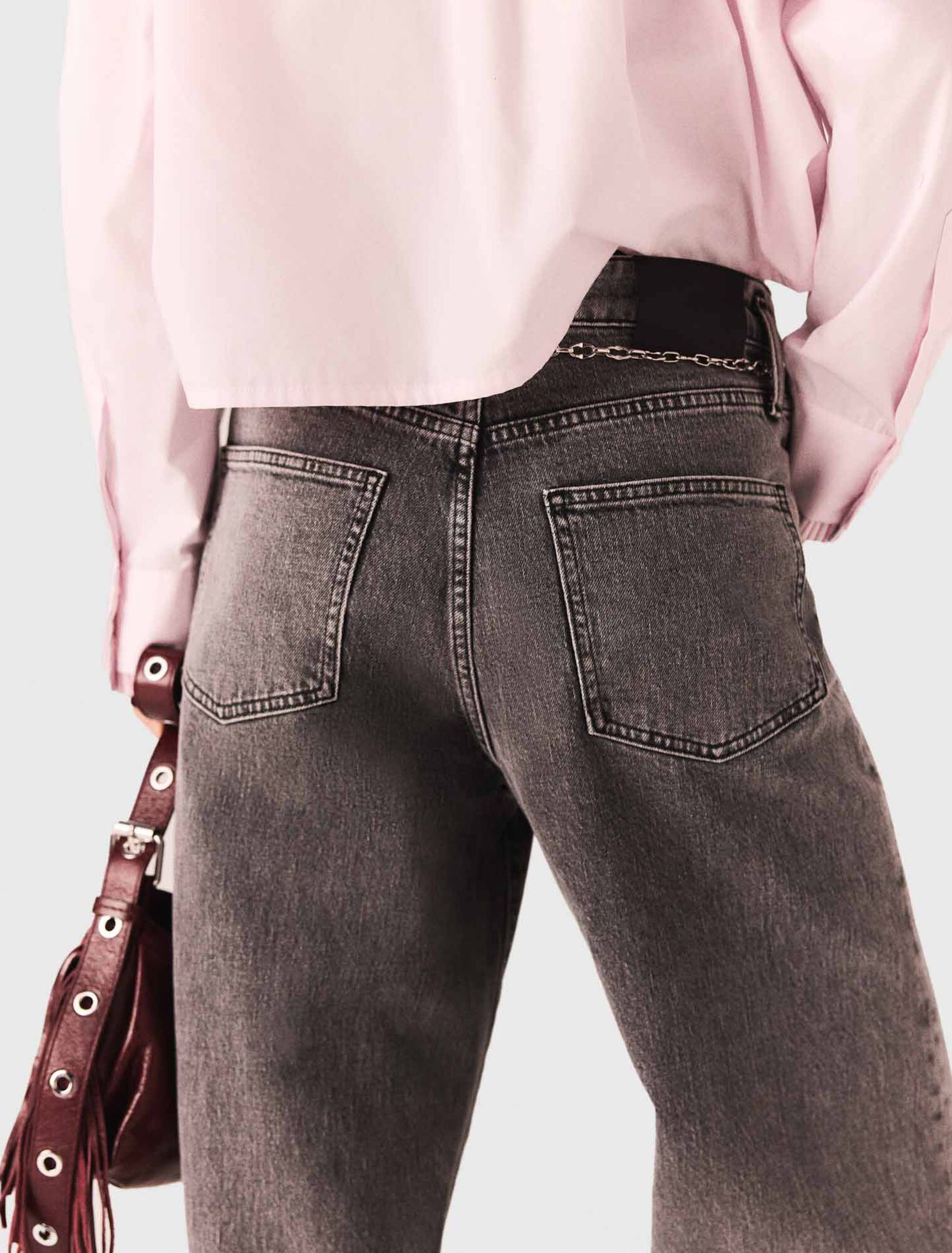 Wide-leg jeans with chain-link belt