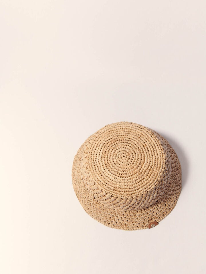 Crochet raffia bucket hat
