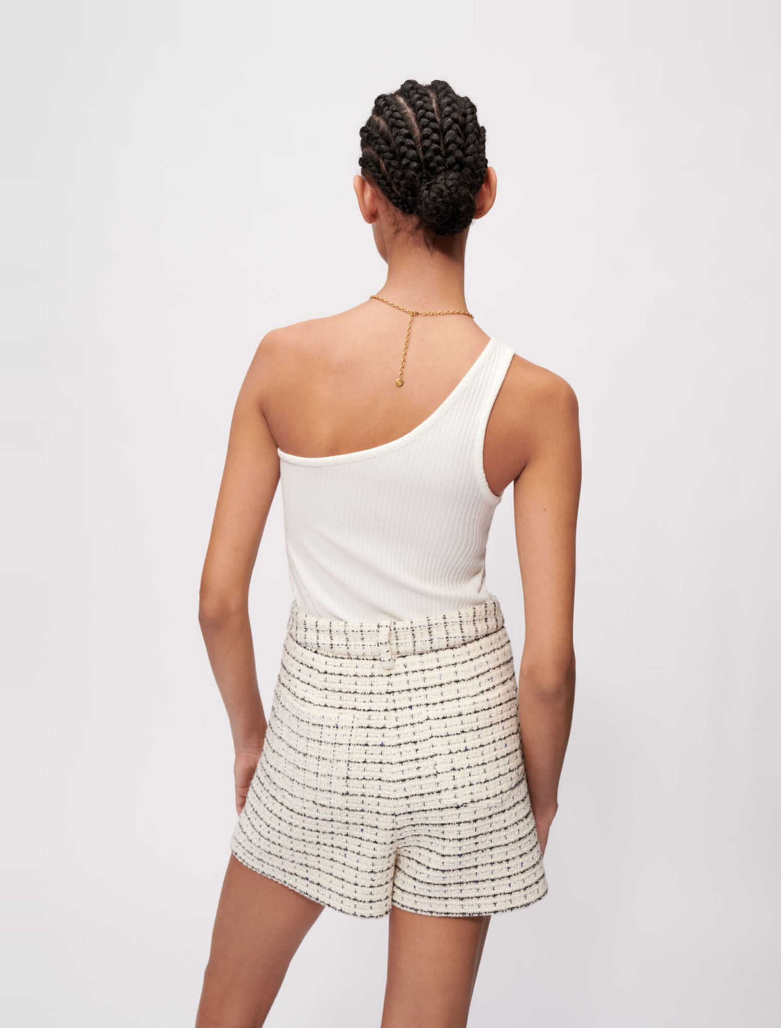 One Shoulder stretch tee