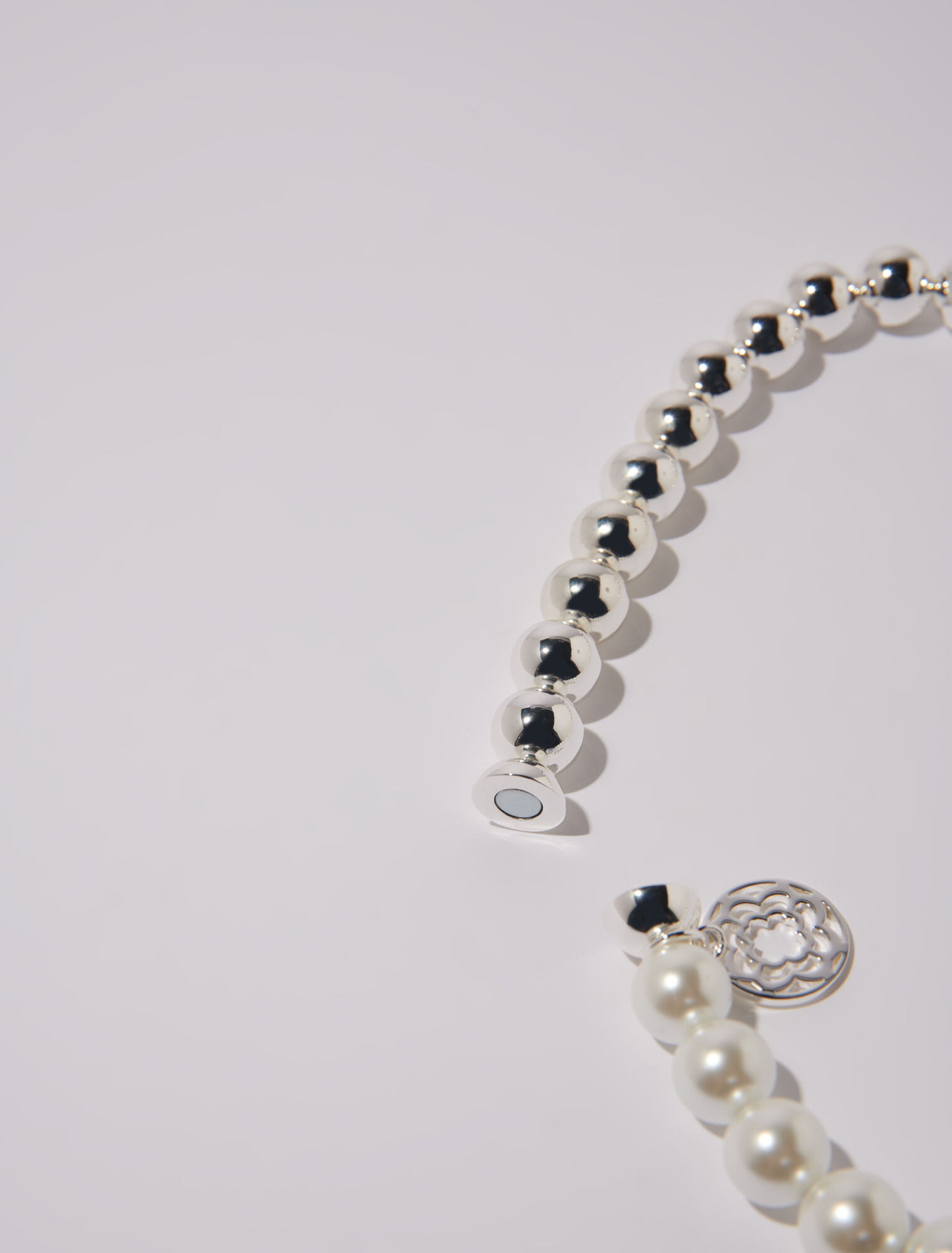 Mixed pearl choker necklace