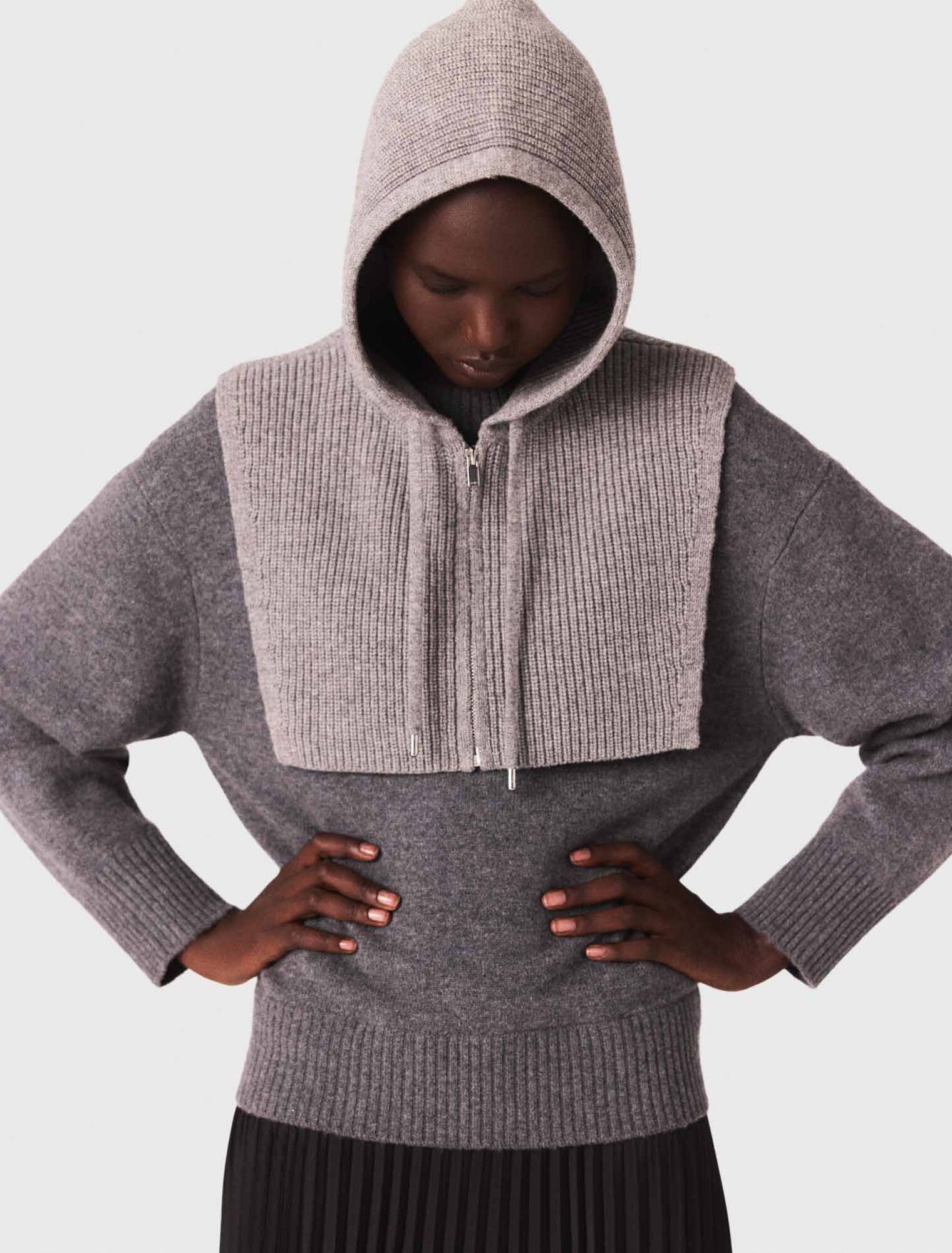 Knit collar
