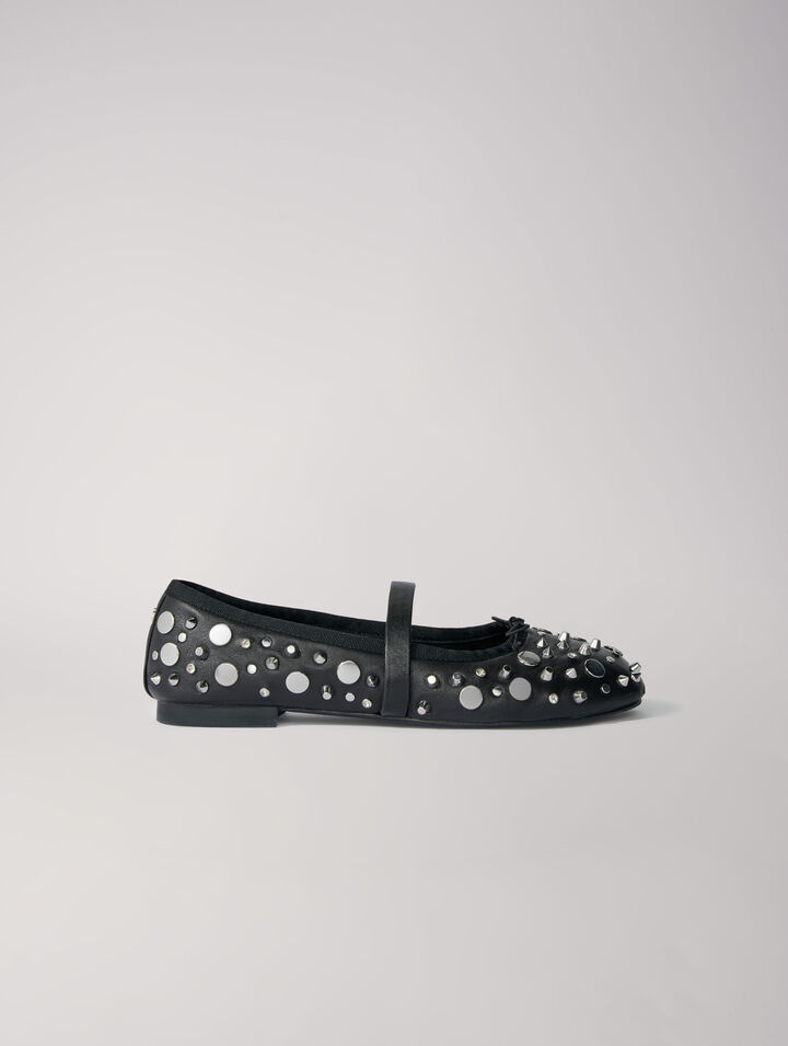 Studded ballet flats 