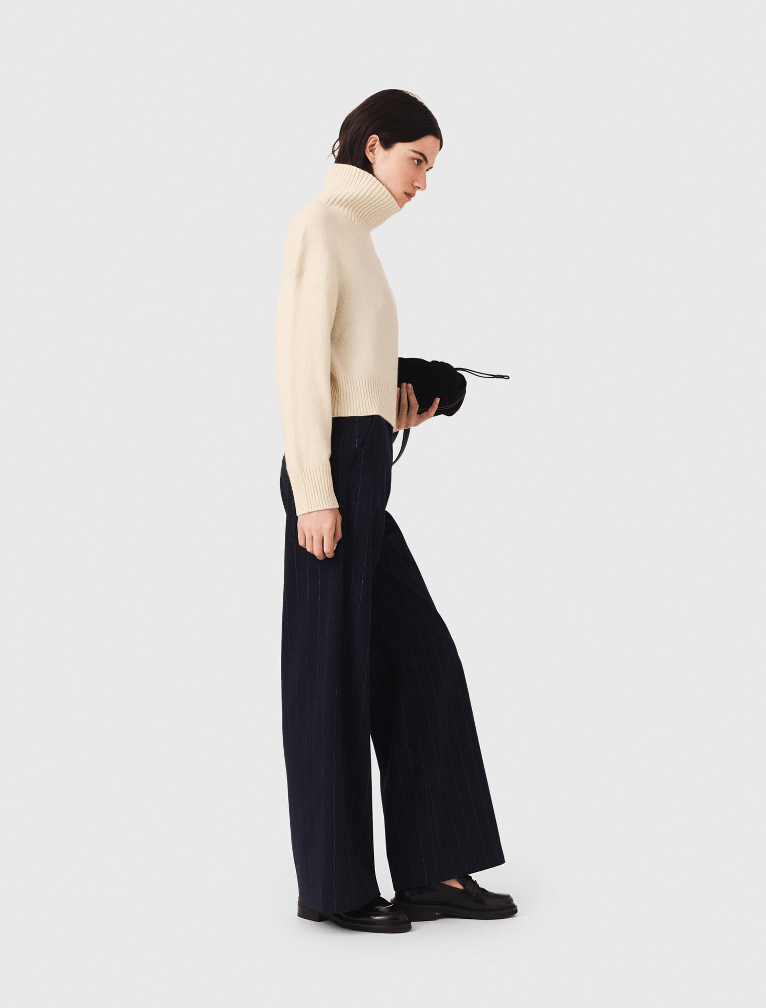 High-neck cashmere jumper