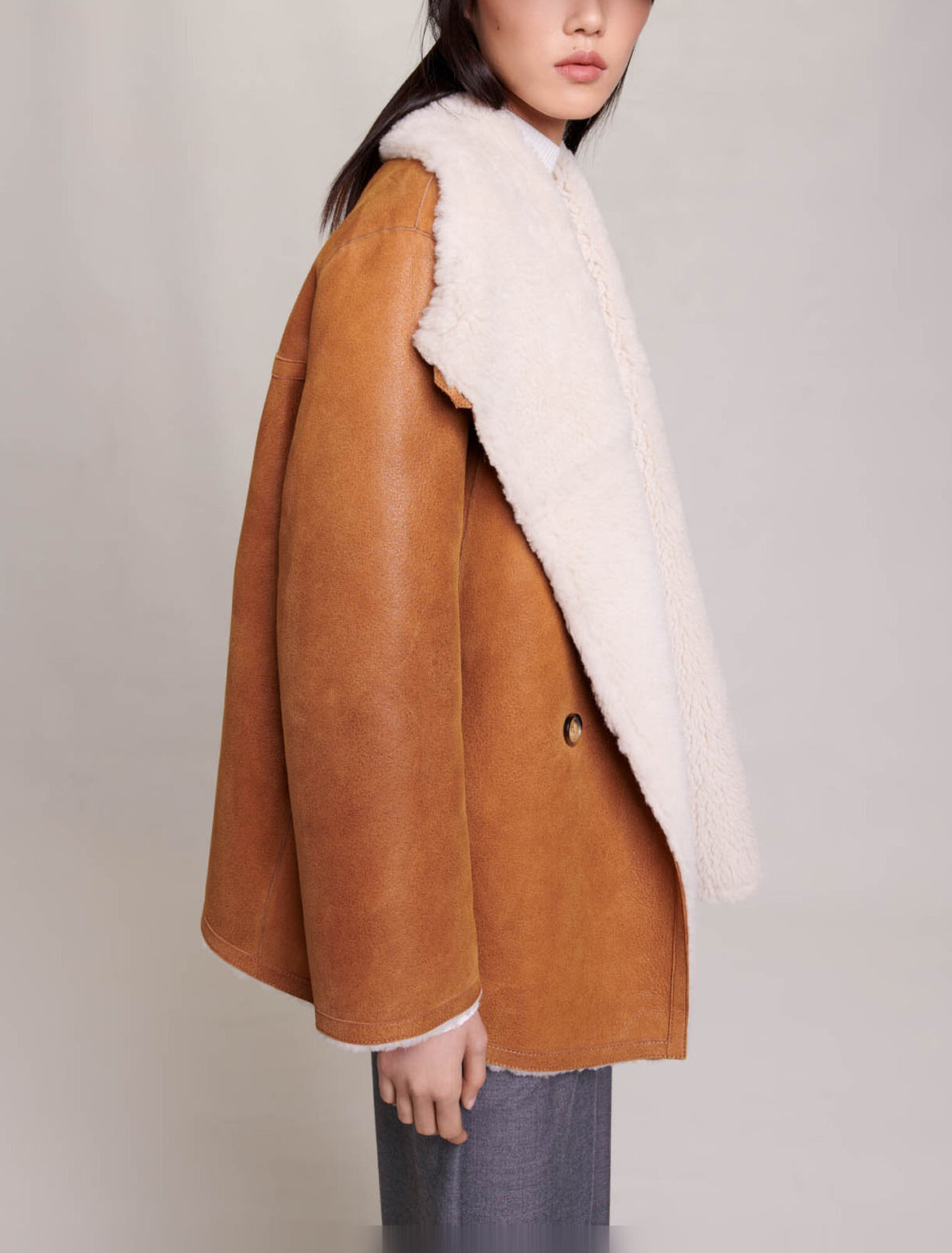 Short reversible coat