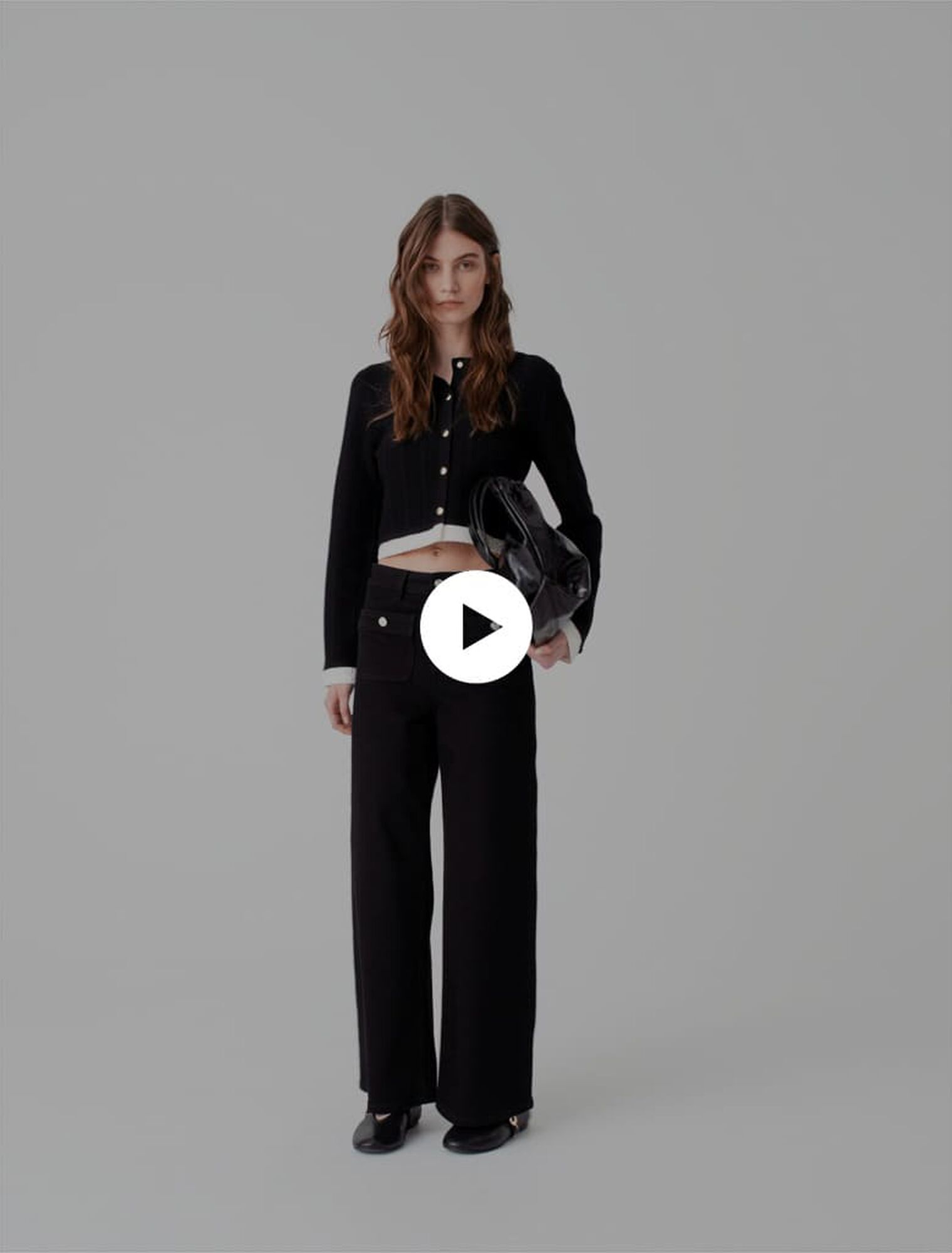 Straight-leg jeans with patch pockets