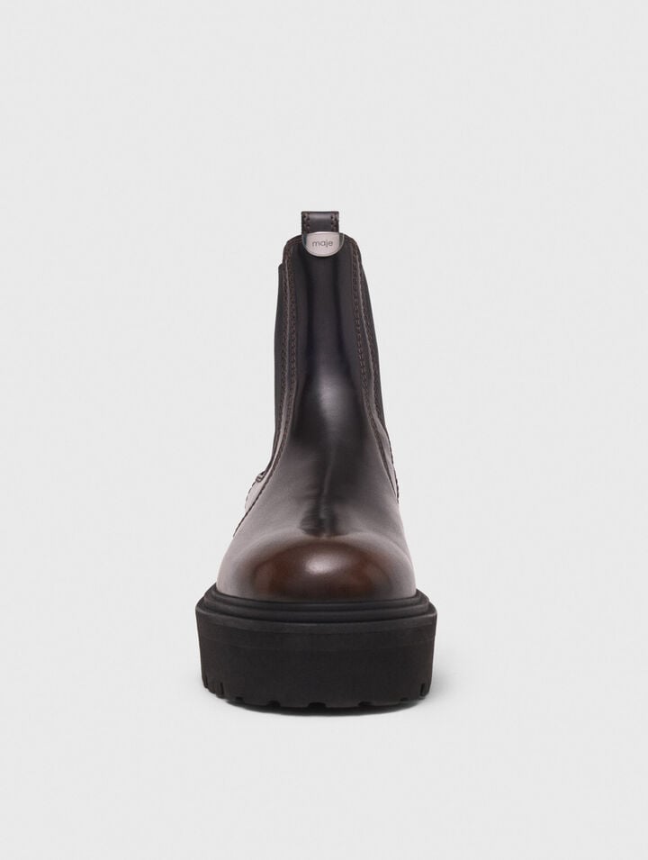 Chelsea boots