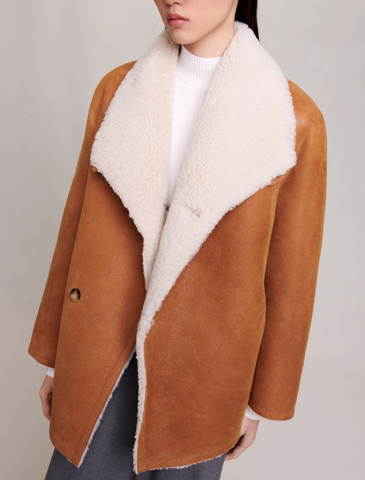 Short reversible coat