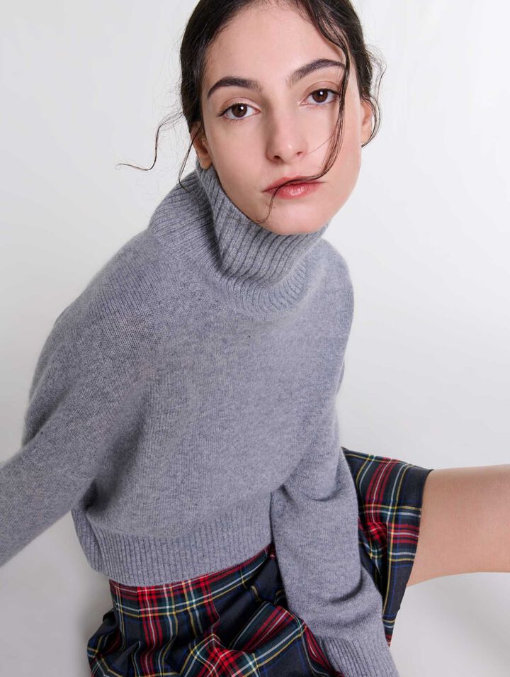 Cashmere knit jumper