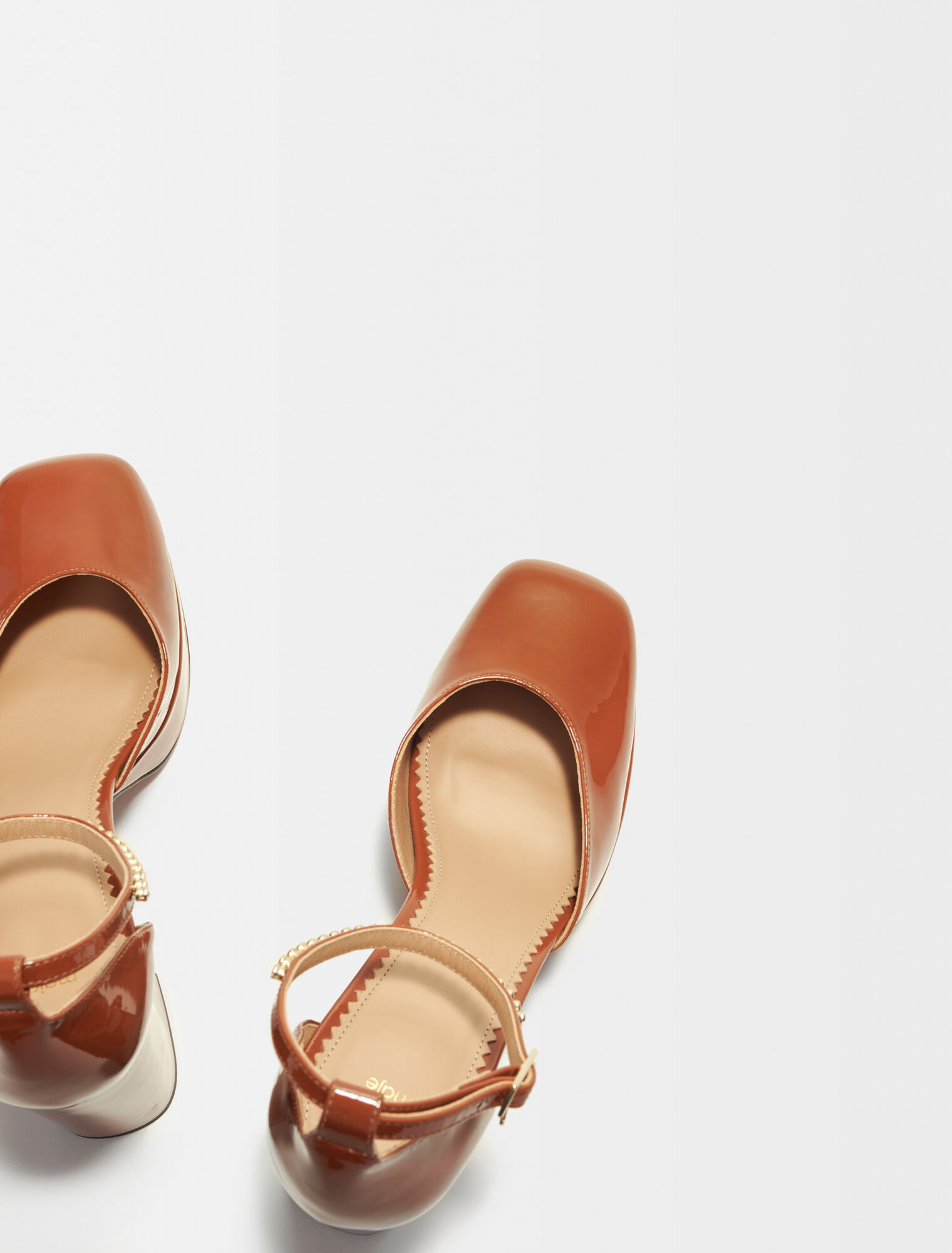 Patent platform pumps