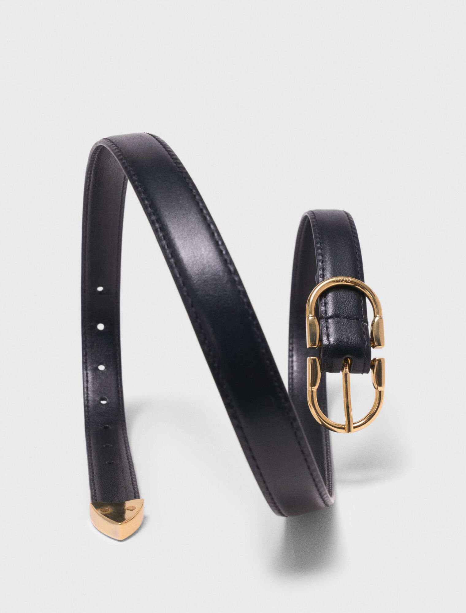 Double-buckle leather belt