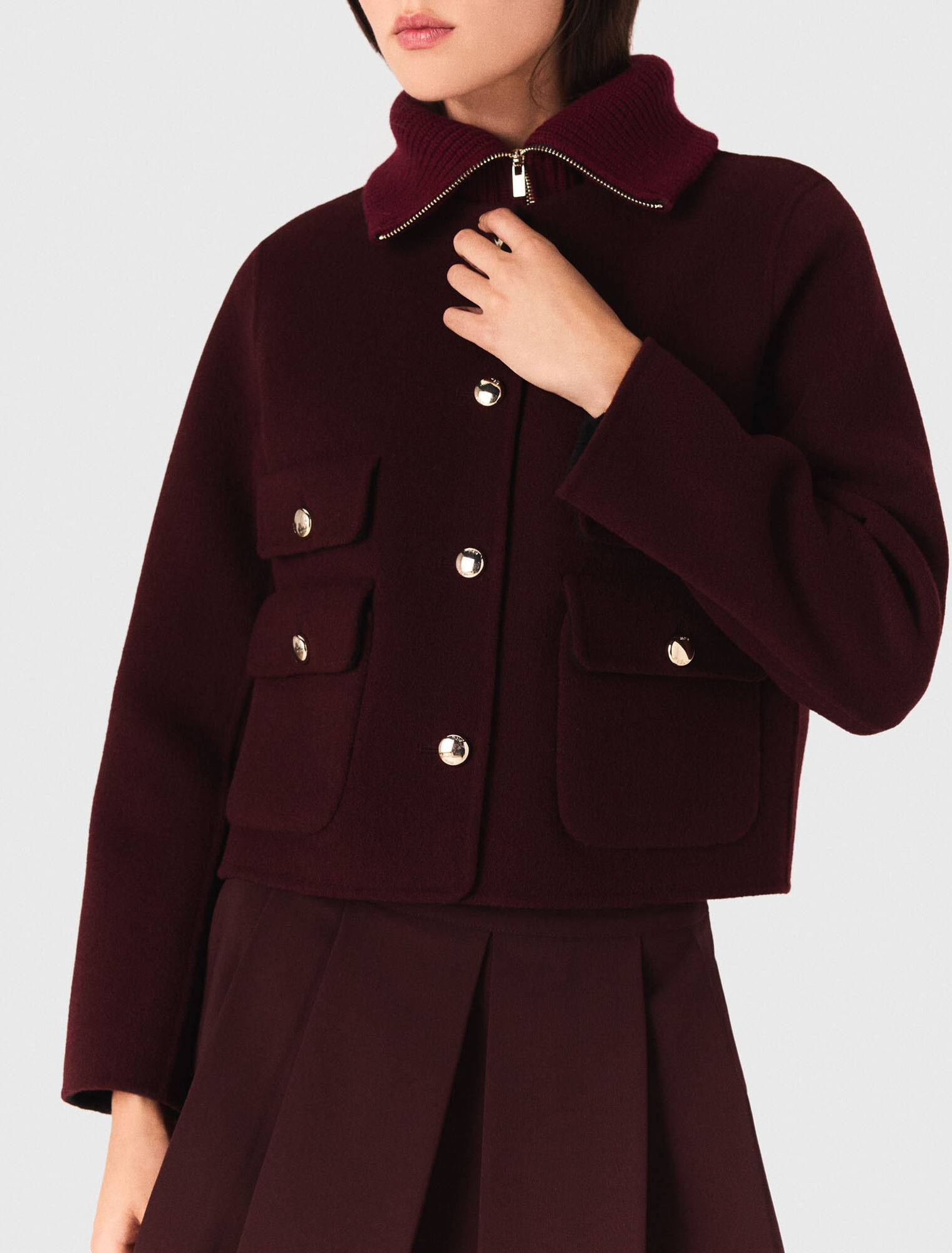 Knit collar
