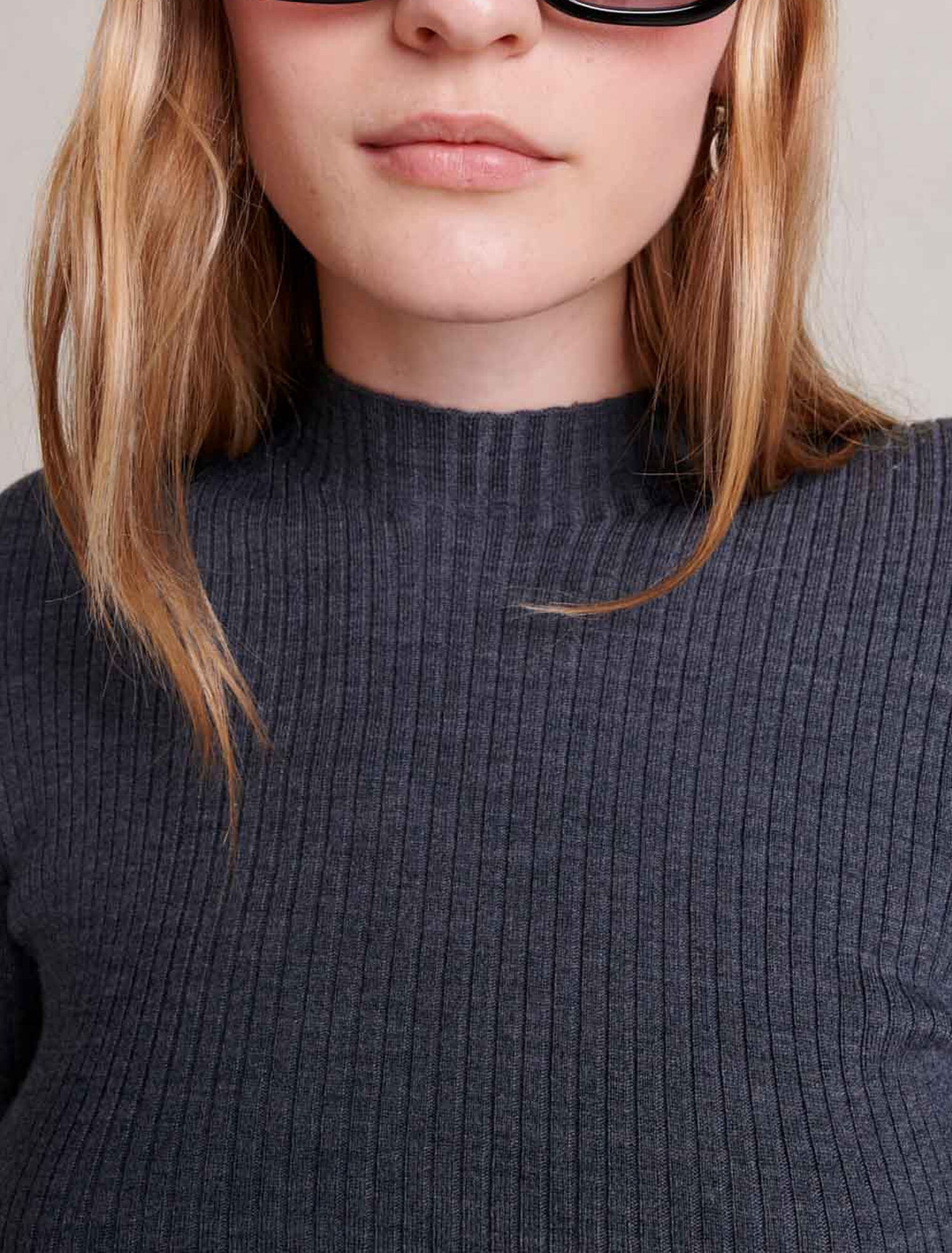 Short knit dress