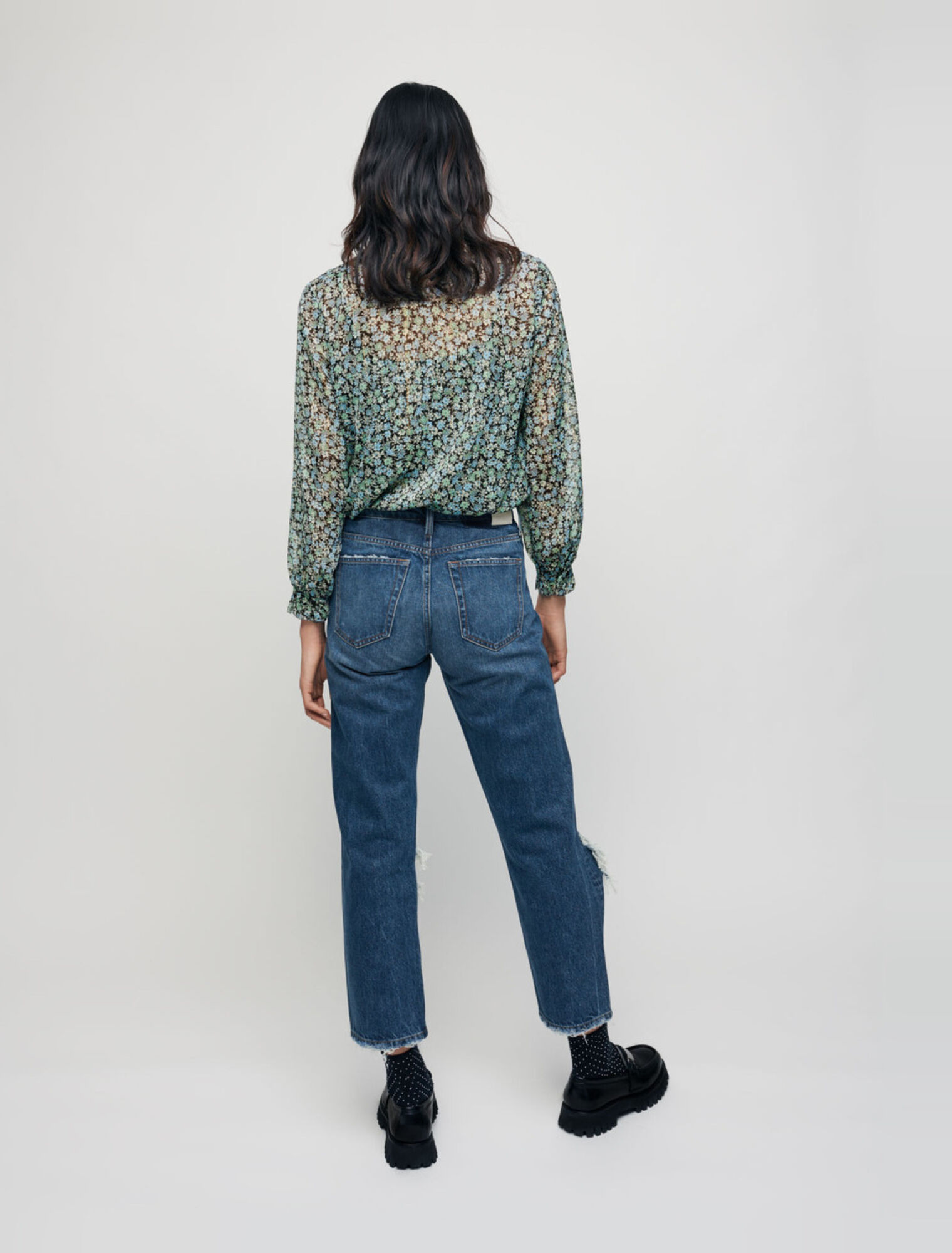 Ripped high-waisted jeans