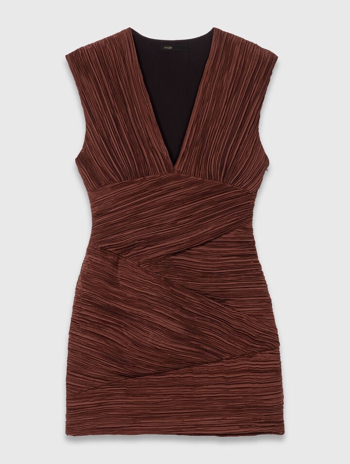 Short pleated dress