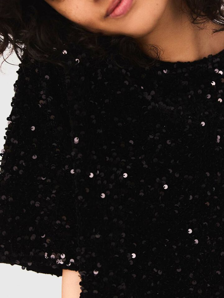 Sequinned velvet top