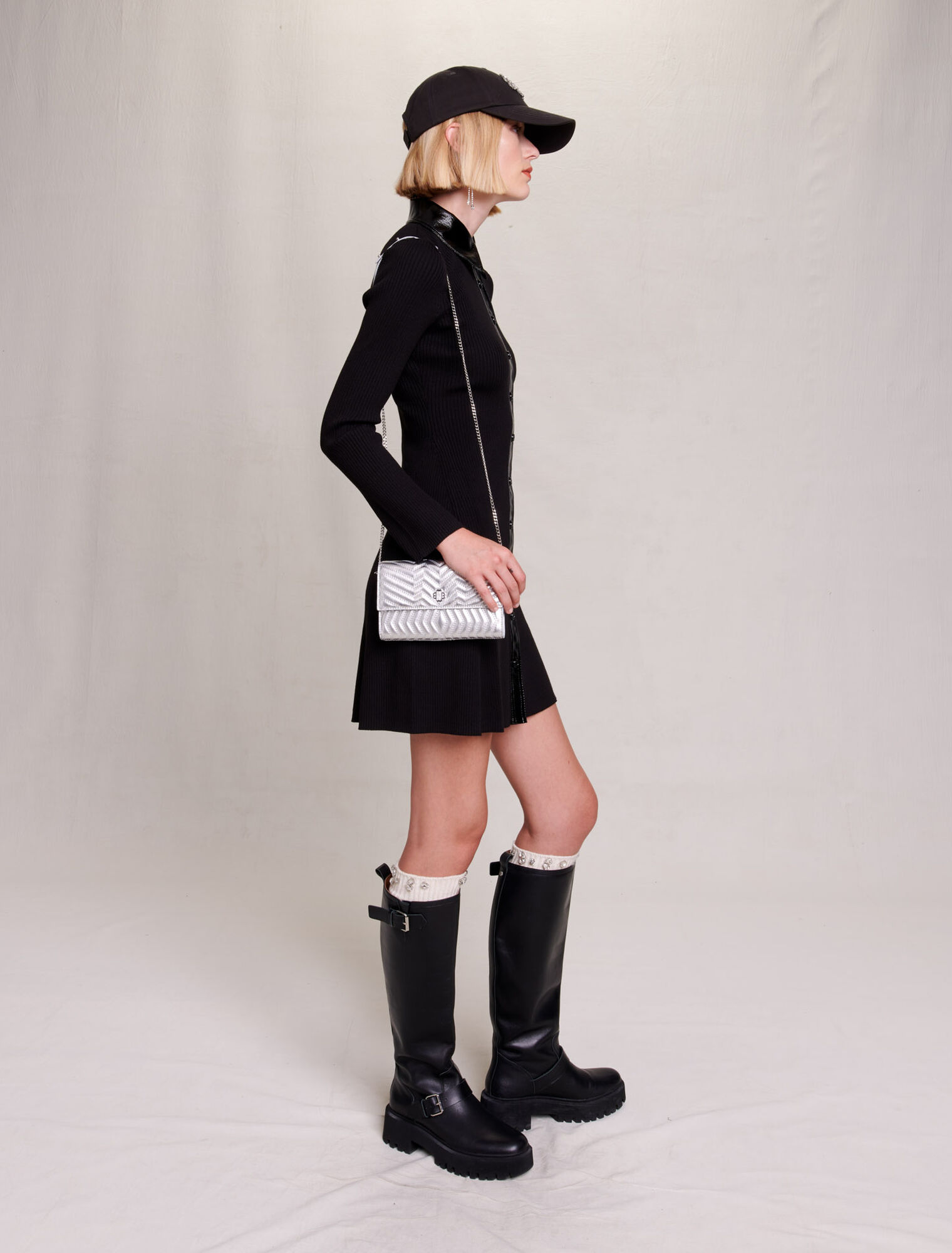 Short knit dress