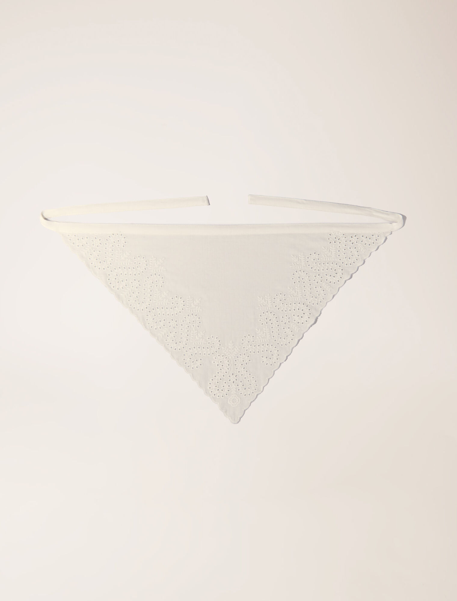 Triangle scarf