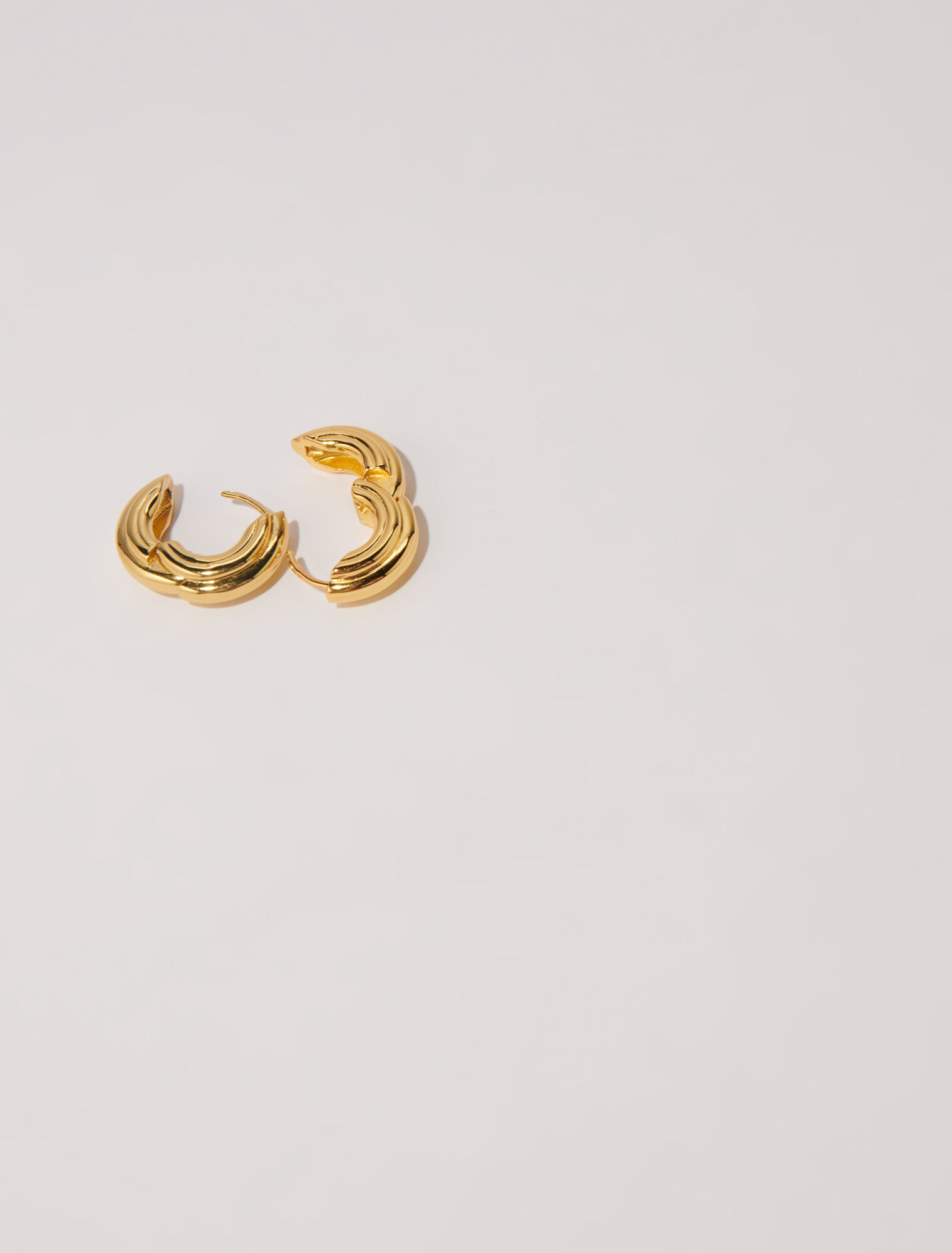 Creole mini earrings