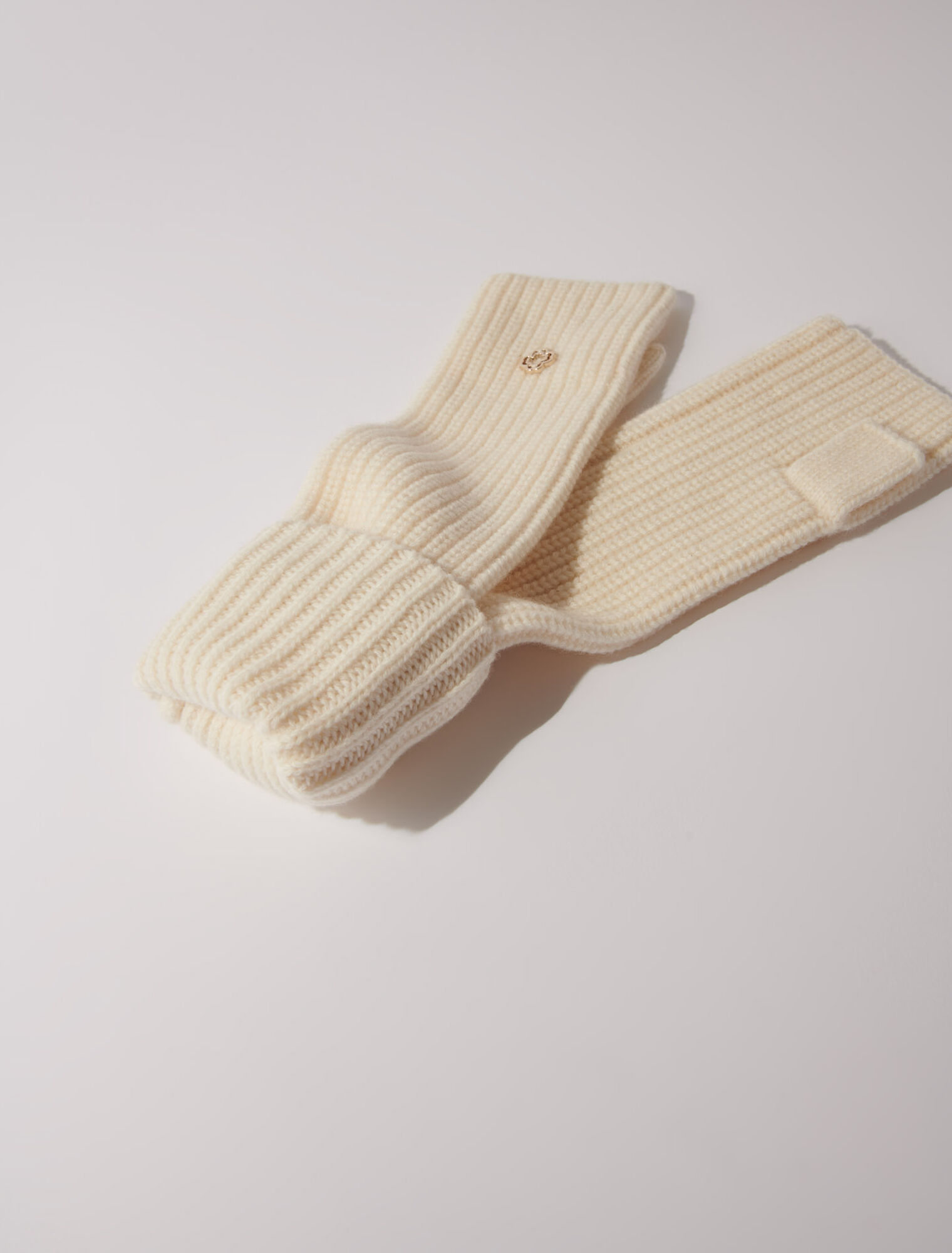 Wool and cashmere mittens