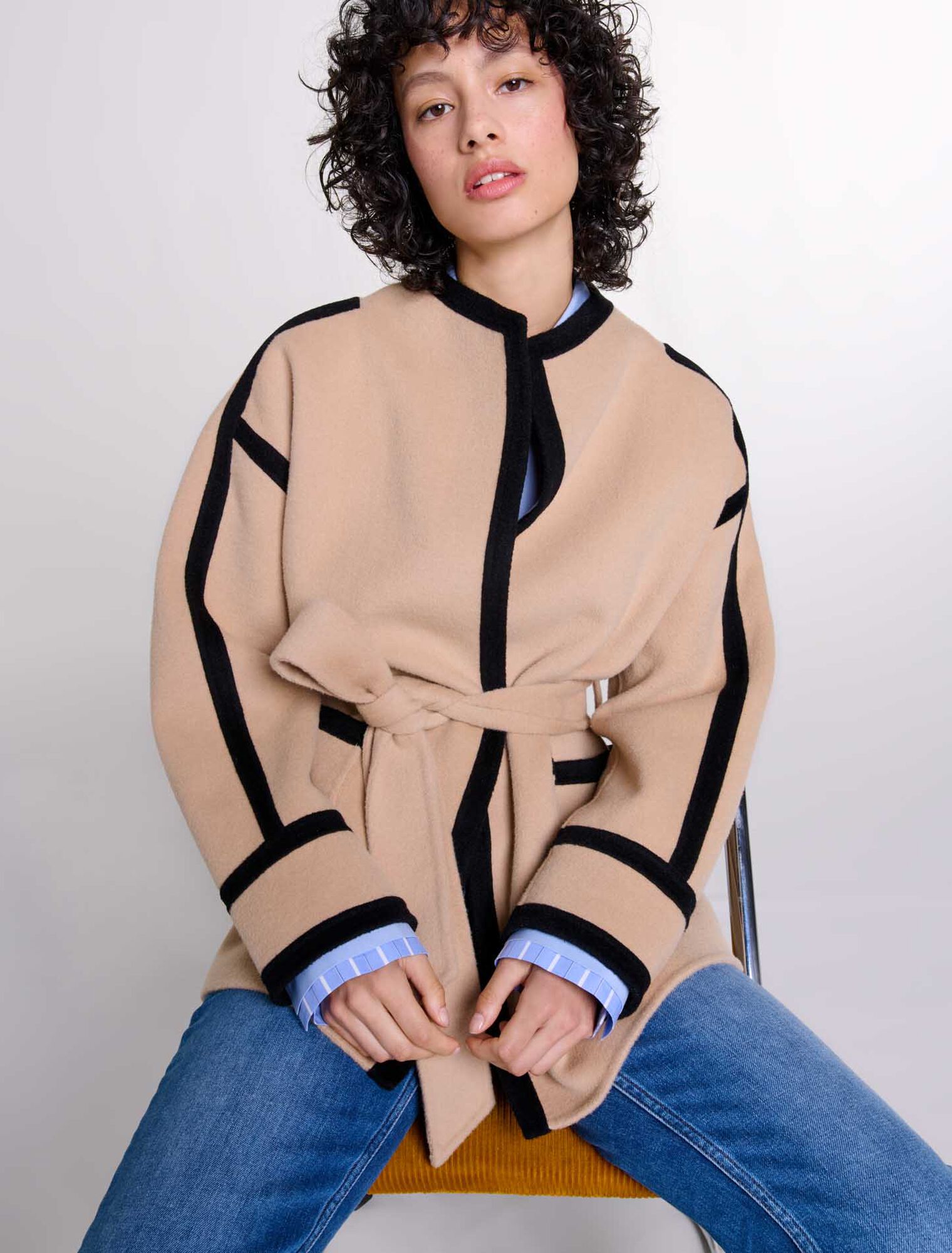 Short two-tone coat